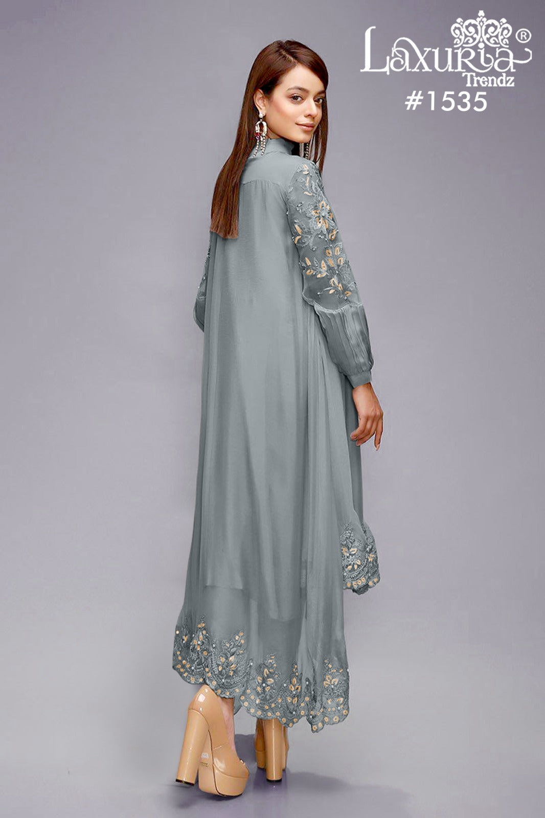 1535 Laxuria Trendz Pakistani Readymade Suits Supplier Ahmedabad