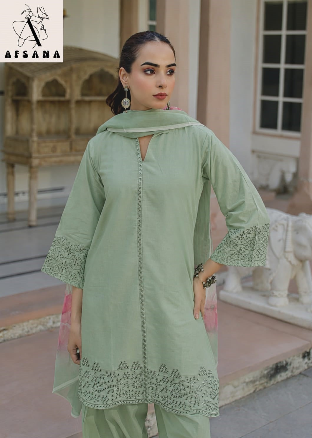 Amina Farshi Afsana Cotton Pakistani Readymade Suits Exporter India