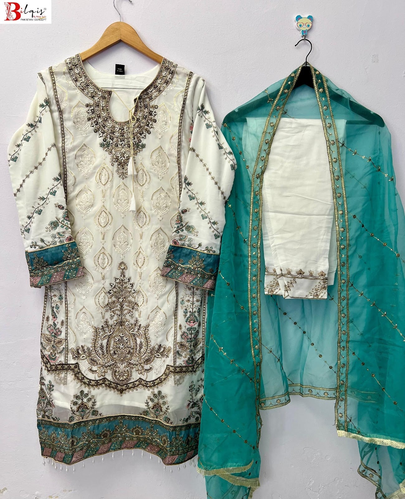 B 142 Uvwx Bilqis Fox Georgette Pakistani Readymade Suits Manufacturer Gujarat