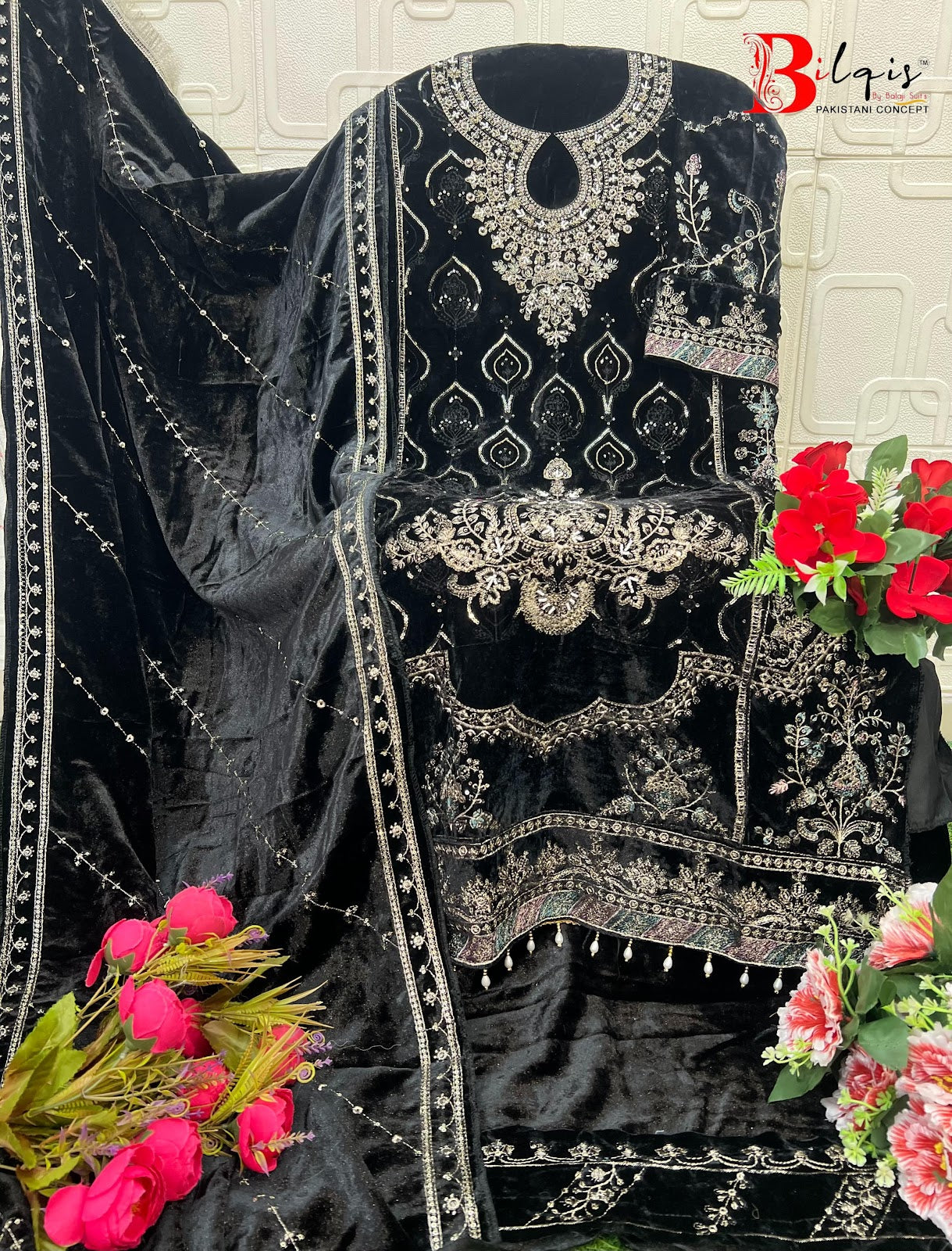 B 215 E To H Bilqis Velvet Suits Wholesaler India