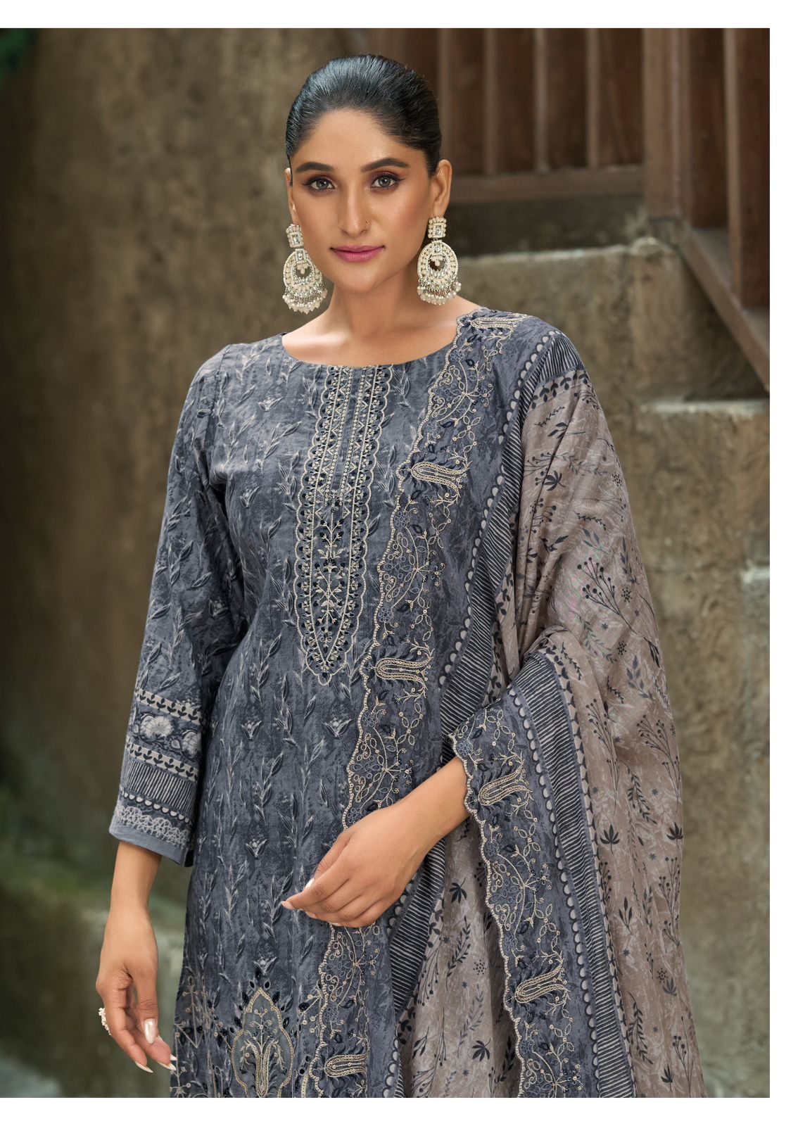 Bin Saeed Vol 23 Lawn Collection Shree Fabs Cotton Karachi Salwar Suits Manufacturer Gujarat