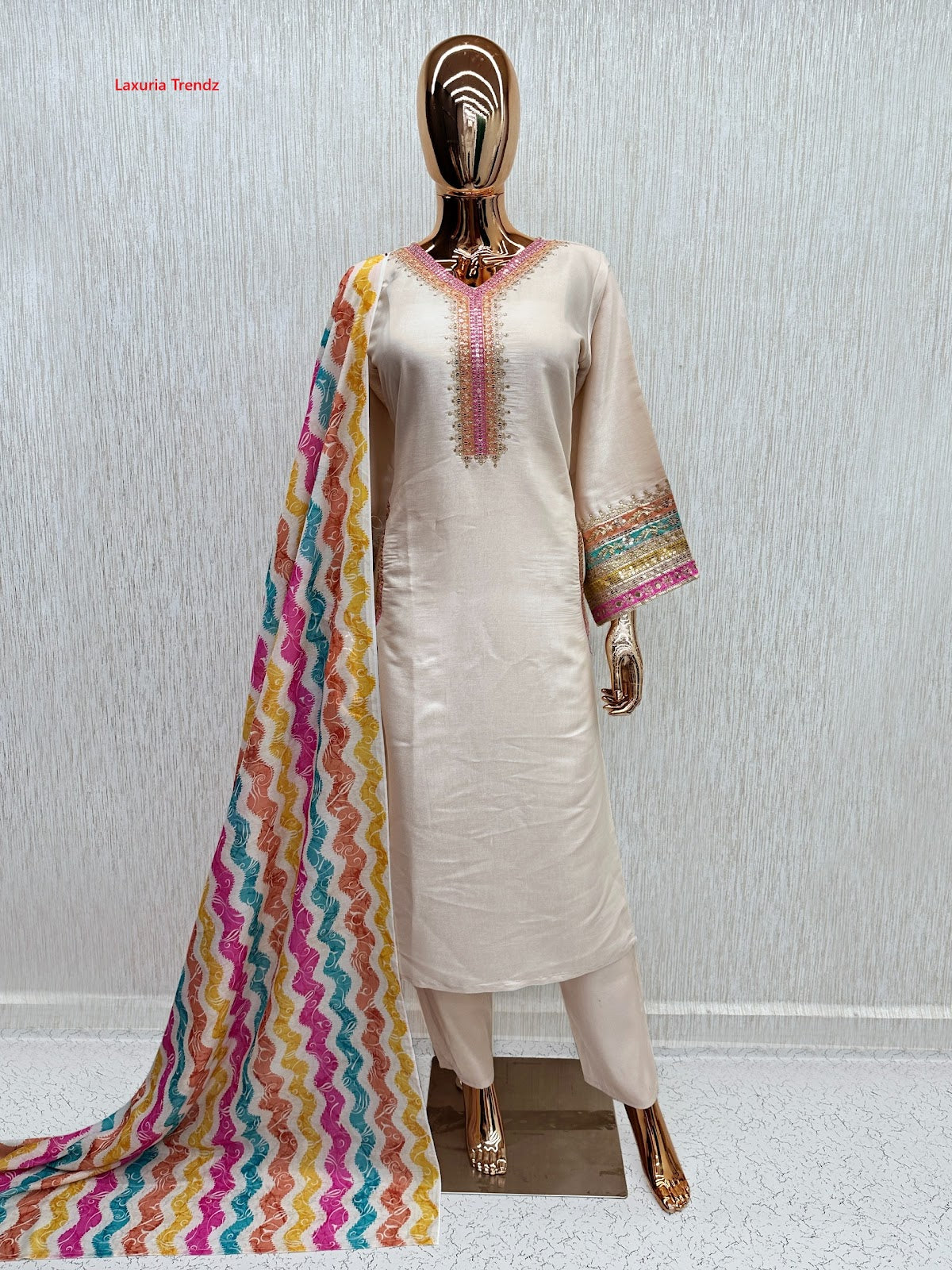 Design 1692 Laxuria Trendz Roman Pakistani Readymade Suits Exporter India