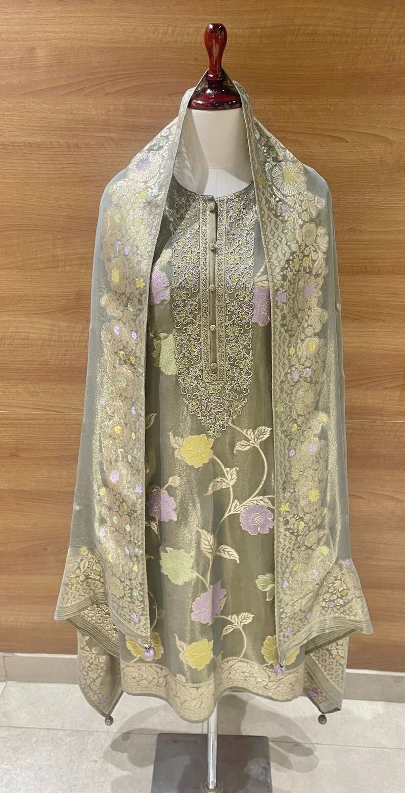 Eruma Naariti Organza Pant Style Suits Wholesale