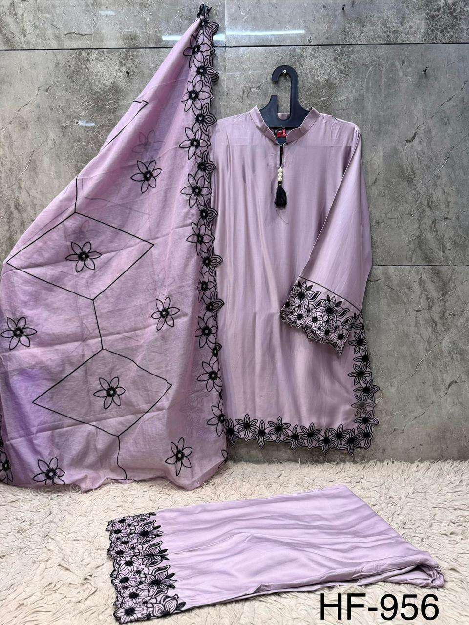 Hf 956 Hoor Tex Reyon Pakistani Readymade Suits Supplier Gujarat