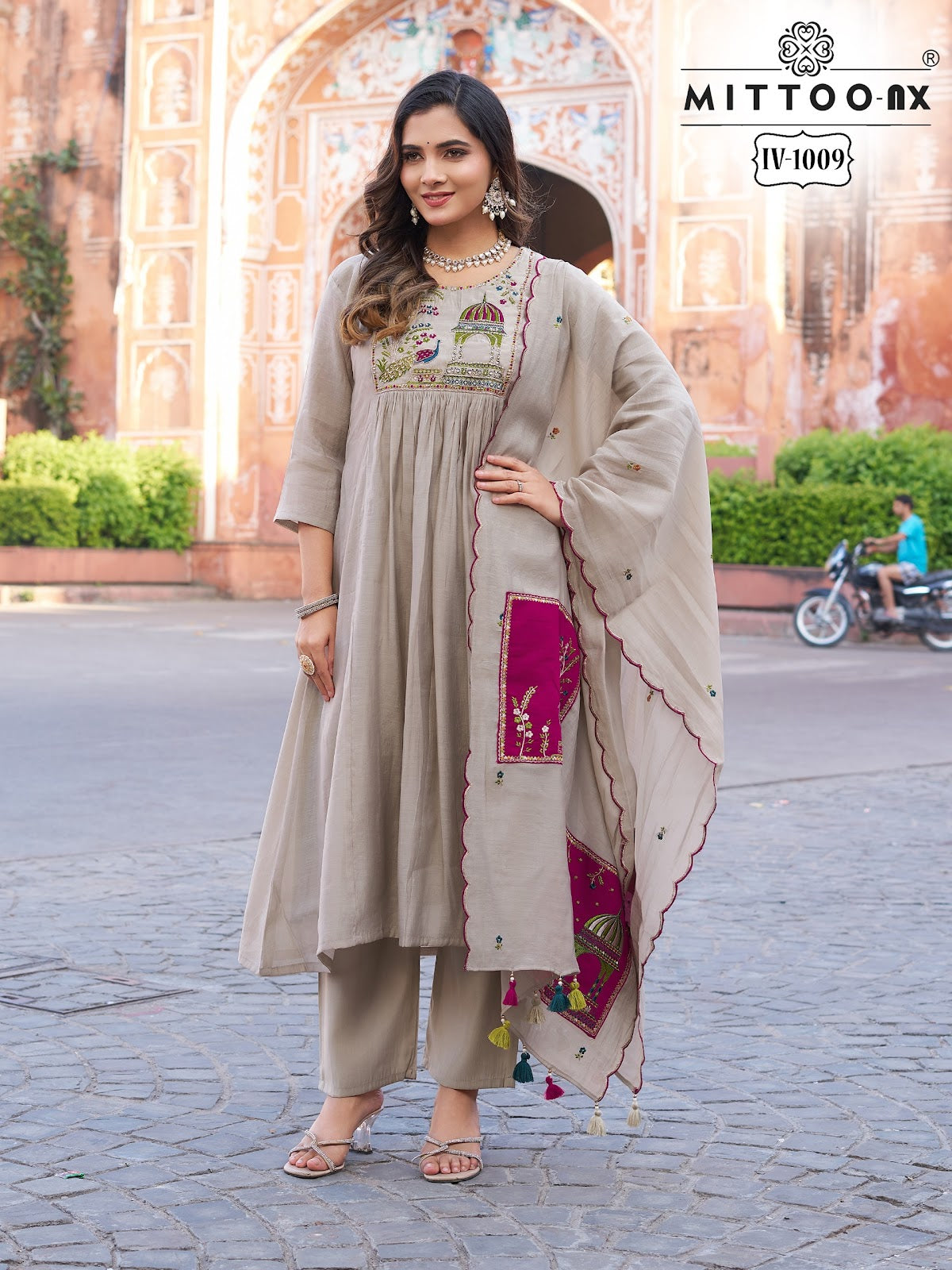 Iv 1009 Mittoo Chanderi Readymade Anarkali Suits Manufacturer India