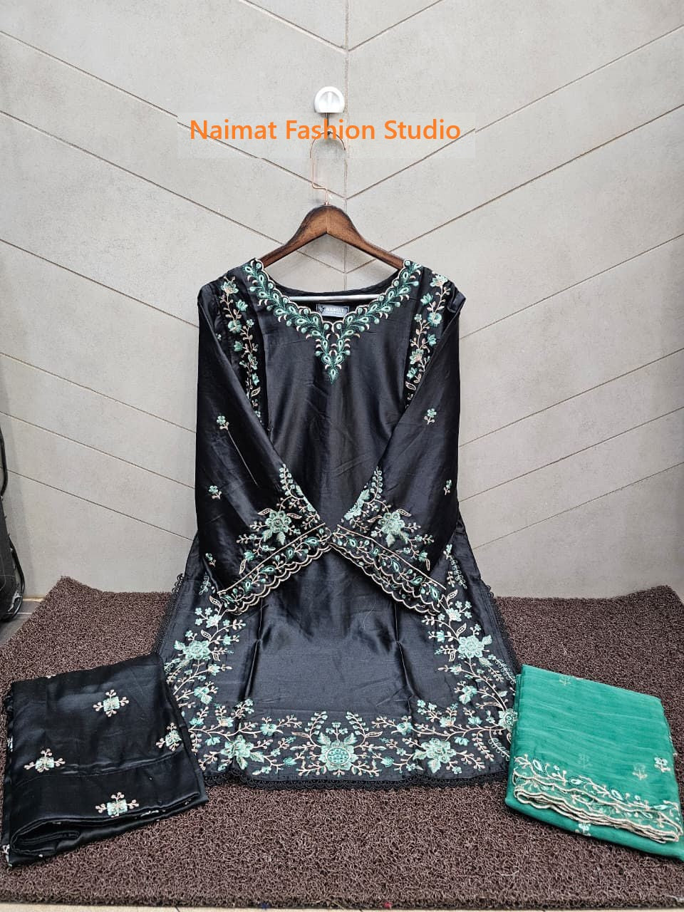 Nfs 1186 Naimat Fashion Studio Satin Pakistani Readymade Suits Exporter Ahmedabad