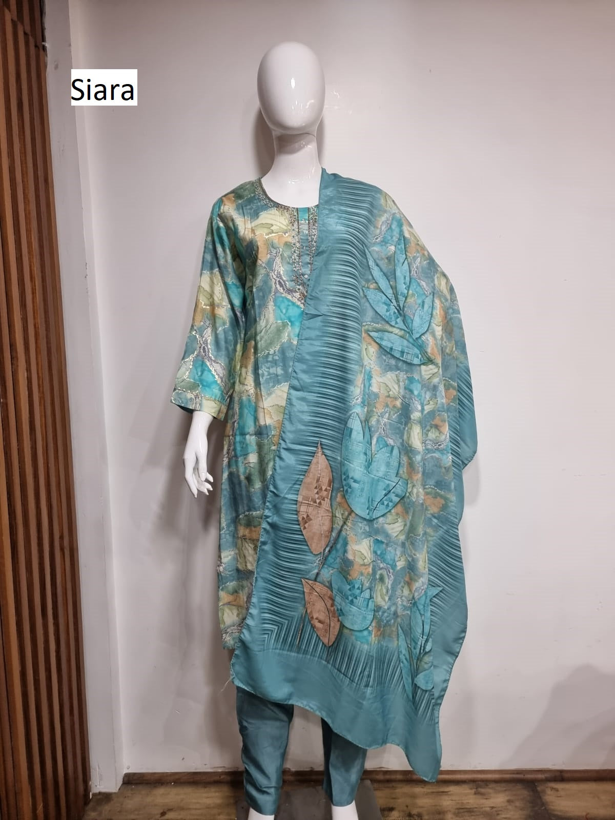 Round Neck Siara Cotton Silk Readymade Pant Style Suits Supplier