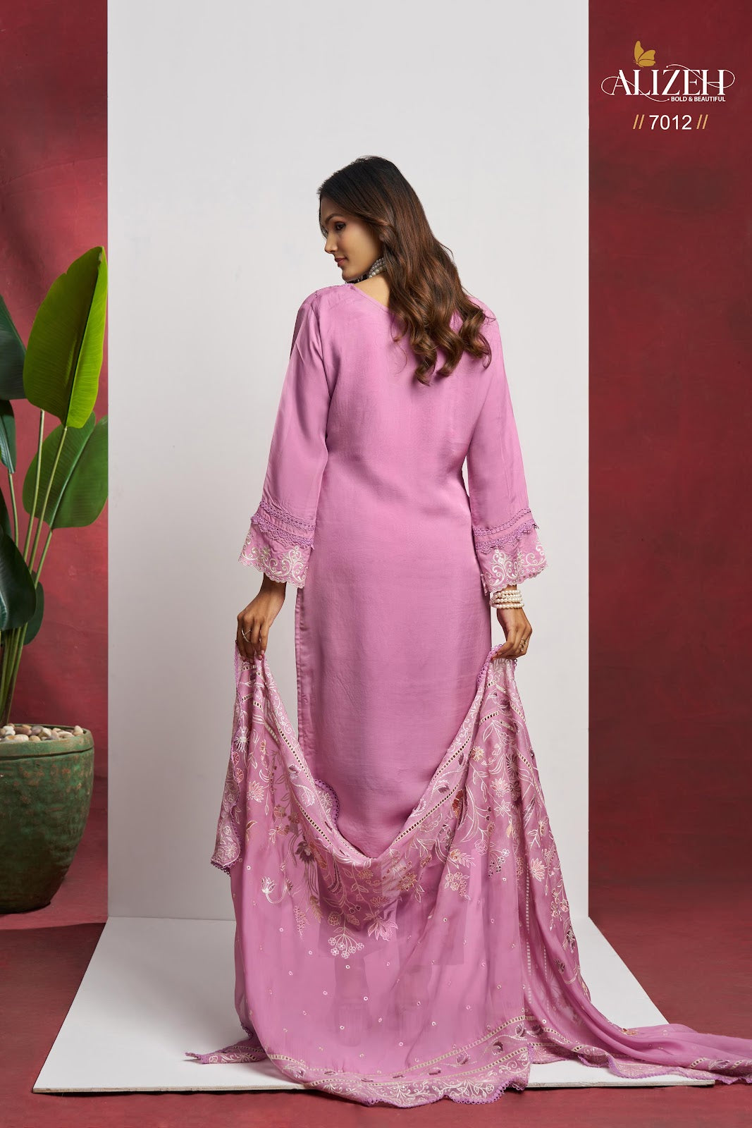 Saadgi 7009-7012 Alizeh Pure Organza Pant Style Suits Manufacturer Gujarat