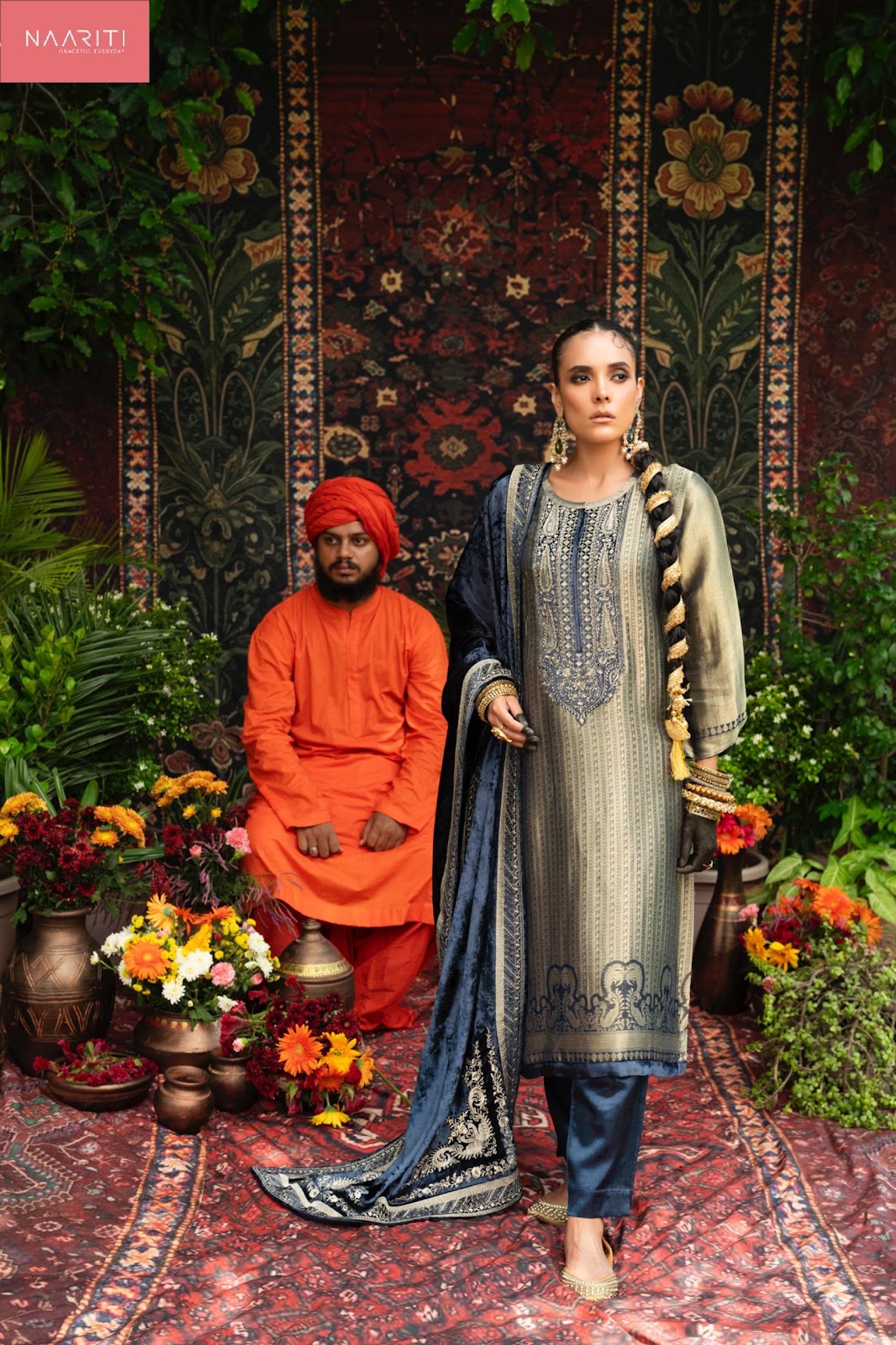 Saaj Naariti Jacquard Velvet Suits Wholesaler