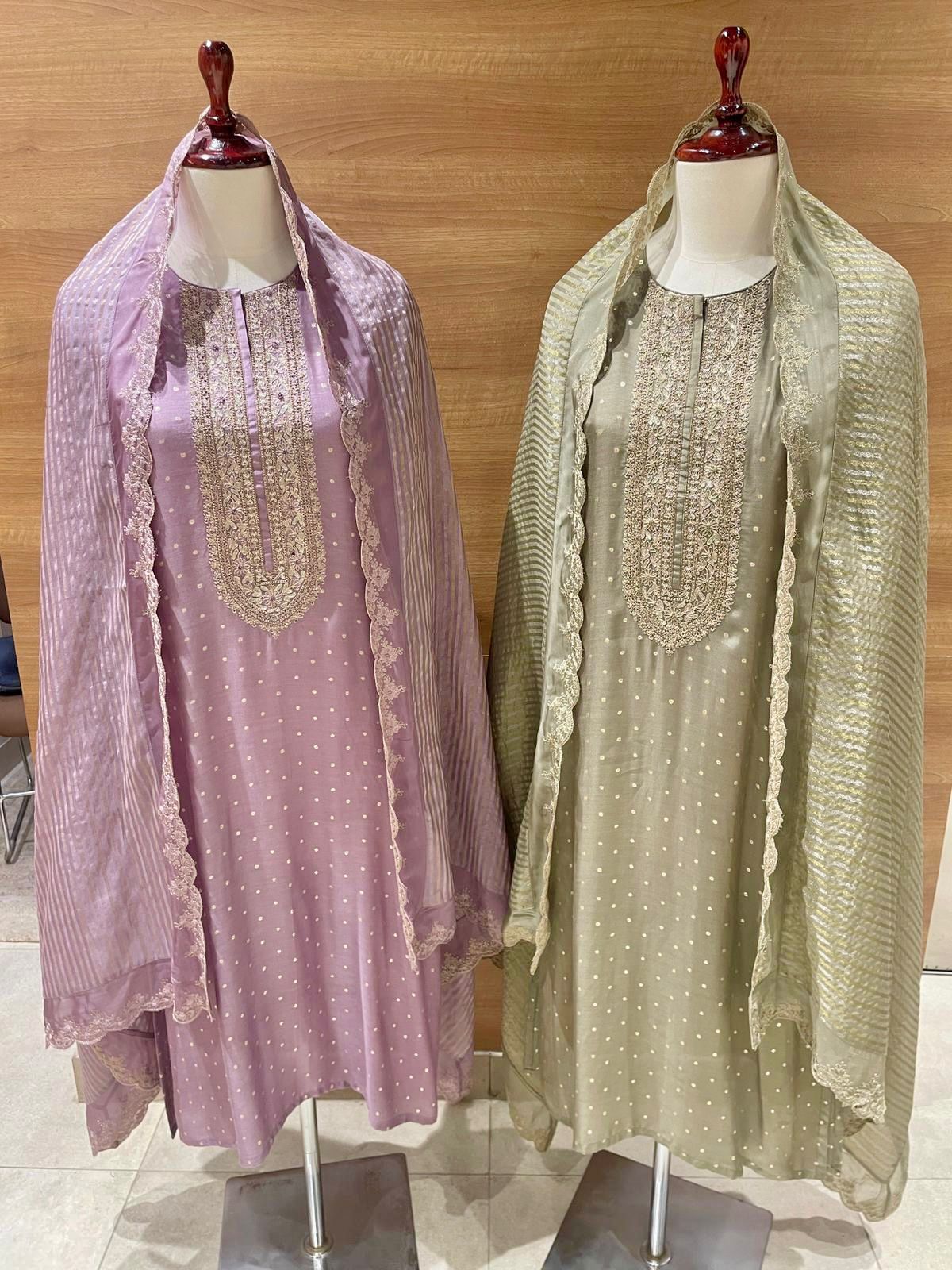 Willa Naariti Silk Jacquard Pant Style Suits Exporter