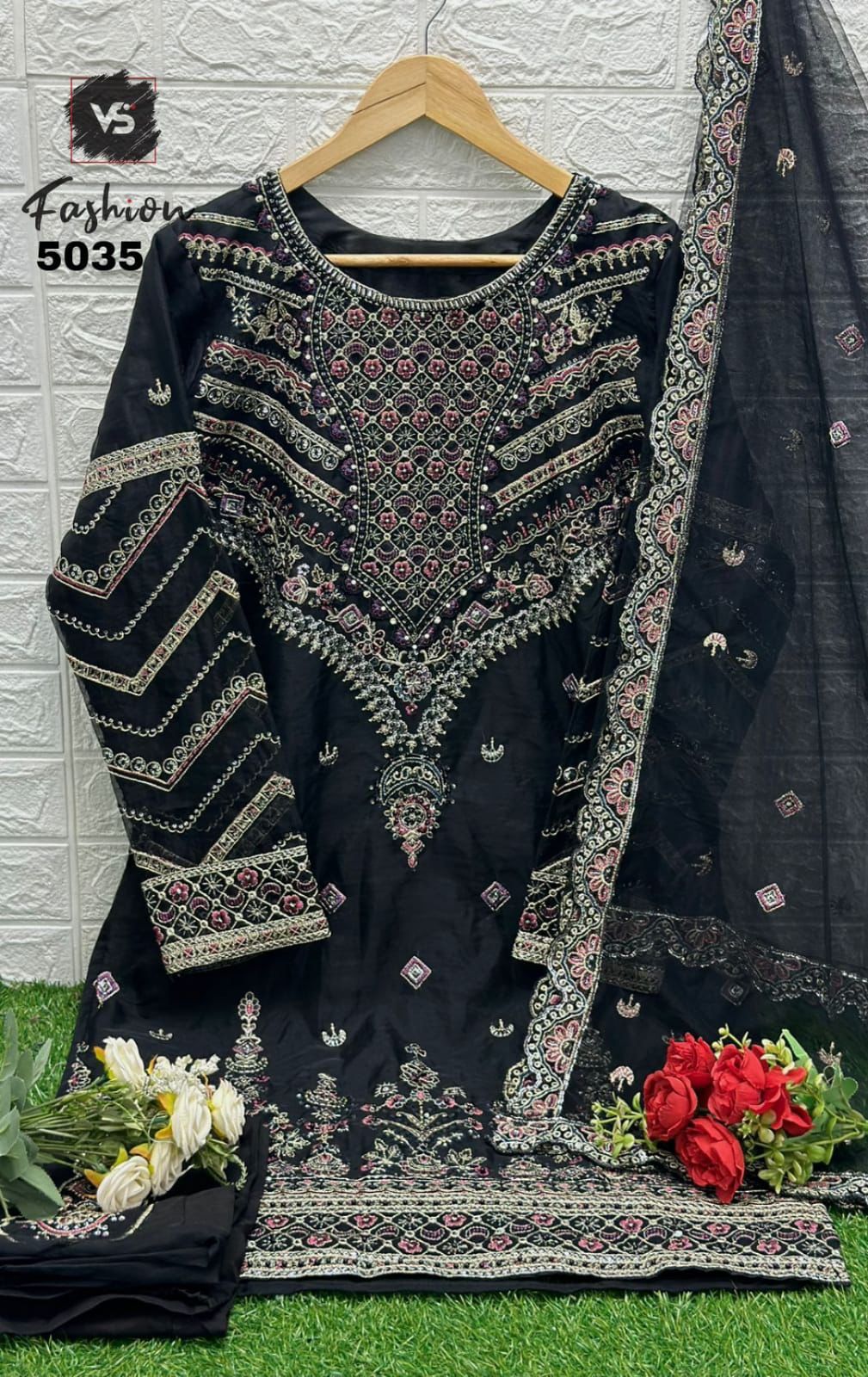 5035 Vs Fashion Organza Pakistani Readymade Suits