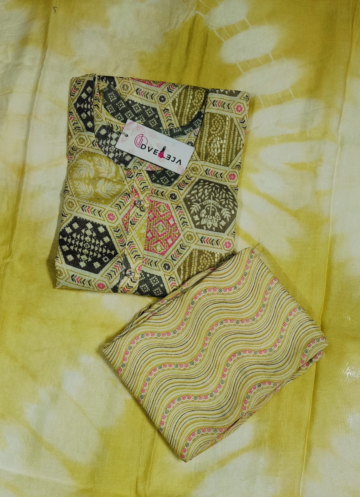 Colours-Print Dveeja Fashion Capsule Readymade Pant Style Suits