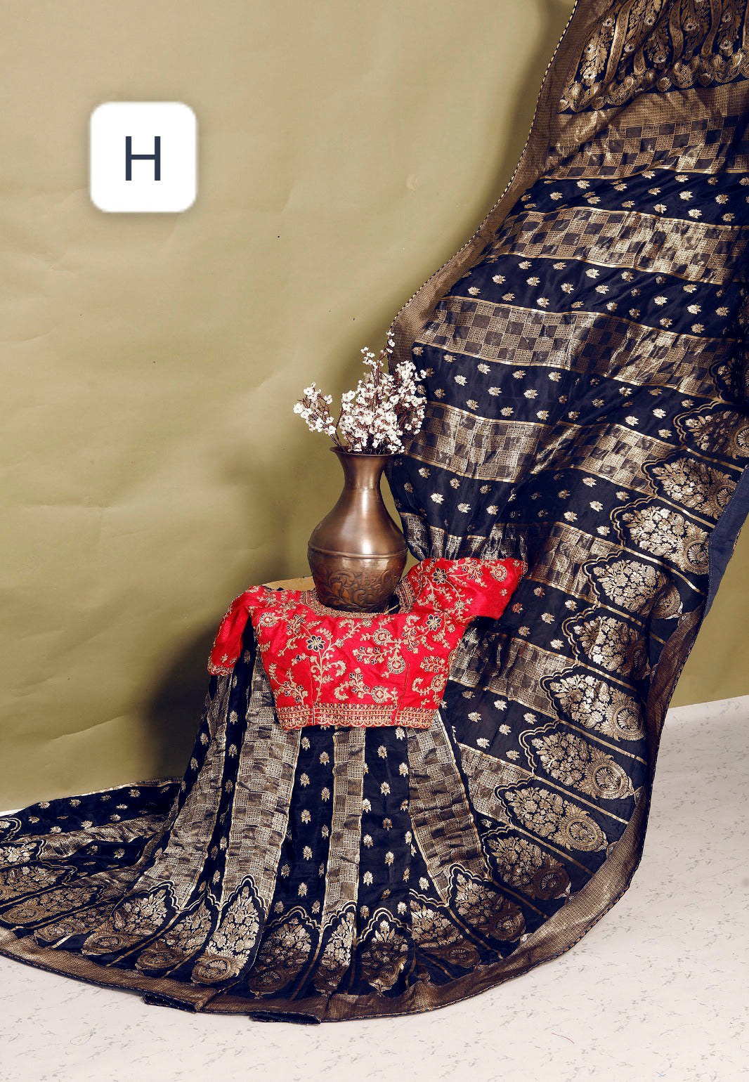 Mantra-1 Kalpveli Dola Silk Sarees