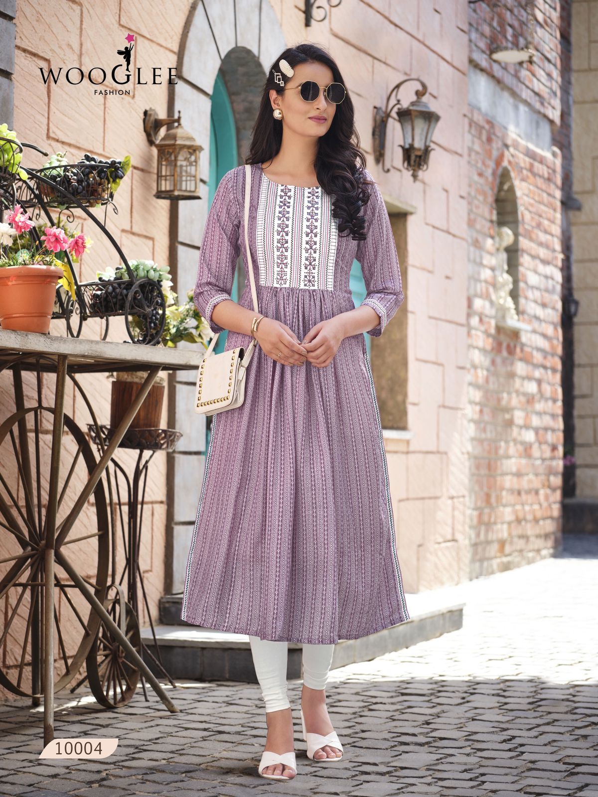 Rangroop Wooglee Rayon Naira Cut Kurtis