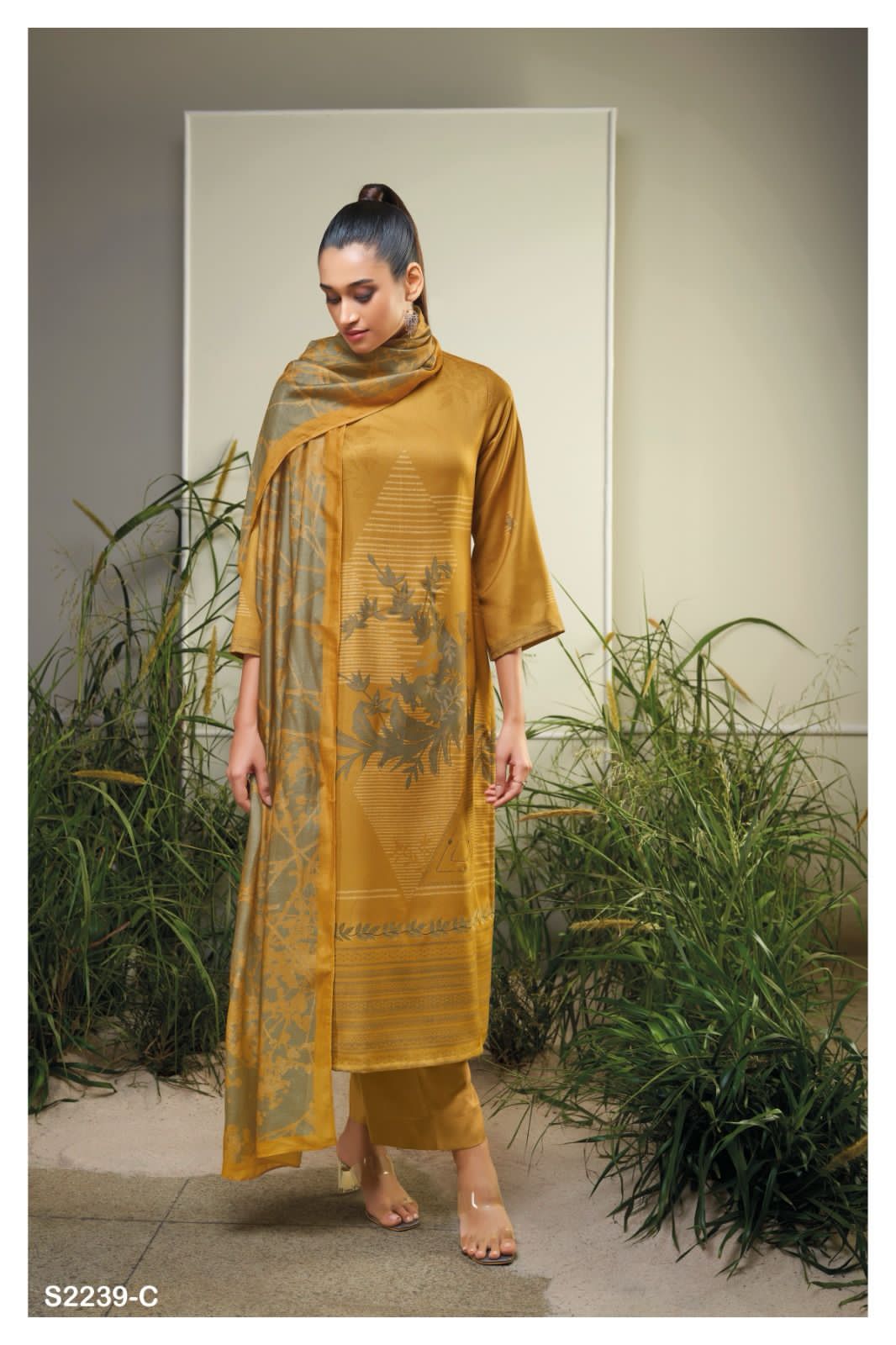 S2239-Abcd Dreda Ganga Pashmina Suits