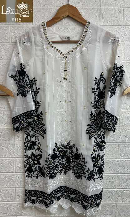 115 Laxuria Trendz Fox Georgette Girls Pakistani Readymade Suit Manufacturer Gujarat