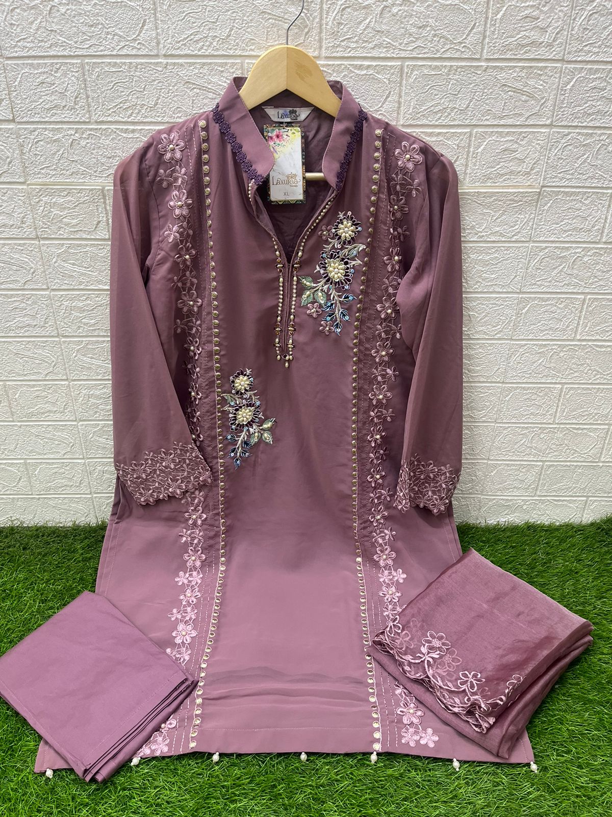 1438 New Colours Laxuria Trendz Georgette Pakistani Readymade Suits Manufacturer Ahmedabad