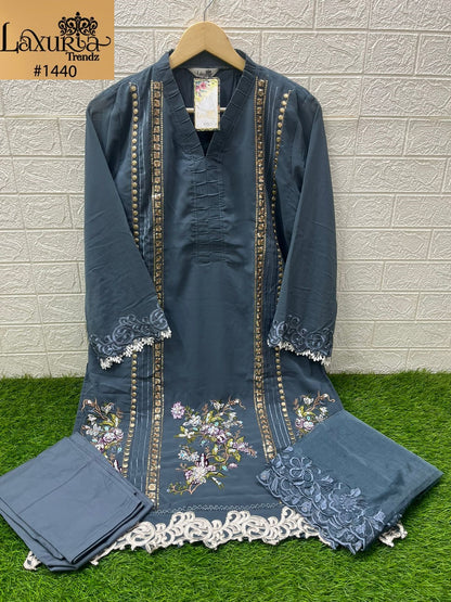 1440 Laxuria Trendz Faux Georgette Pakistani Readymade Suits Supplier