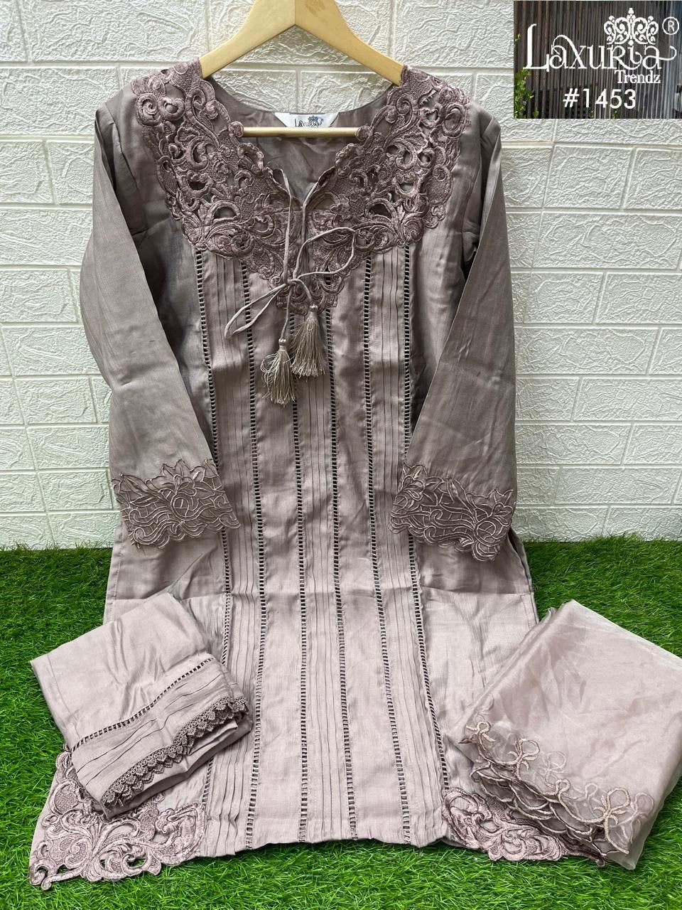 1453 New Colours Laxuria Trendz Slub Pakistani Readymade Suits Wholesale