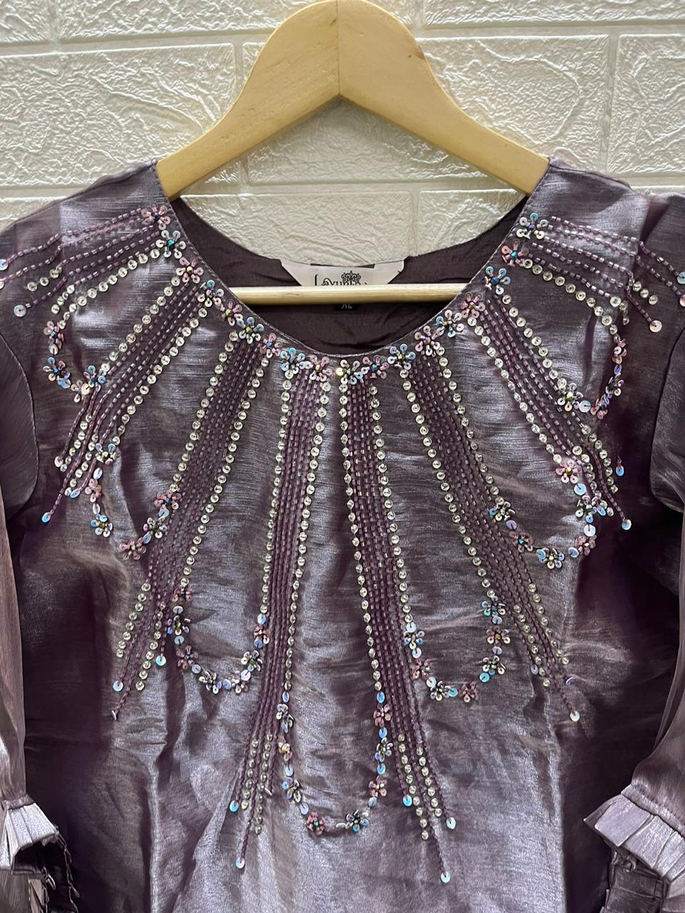 1457 Laxuria Trendz Pakistani Readymade Suits Supplier Gujarat