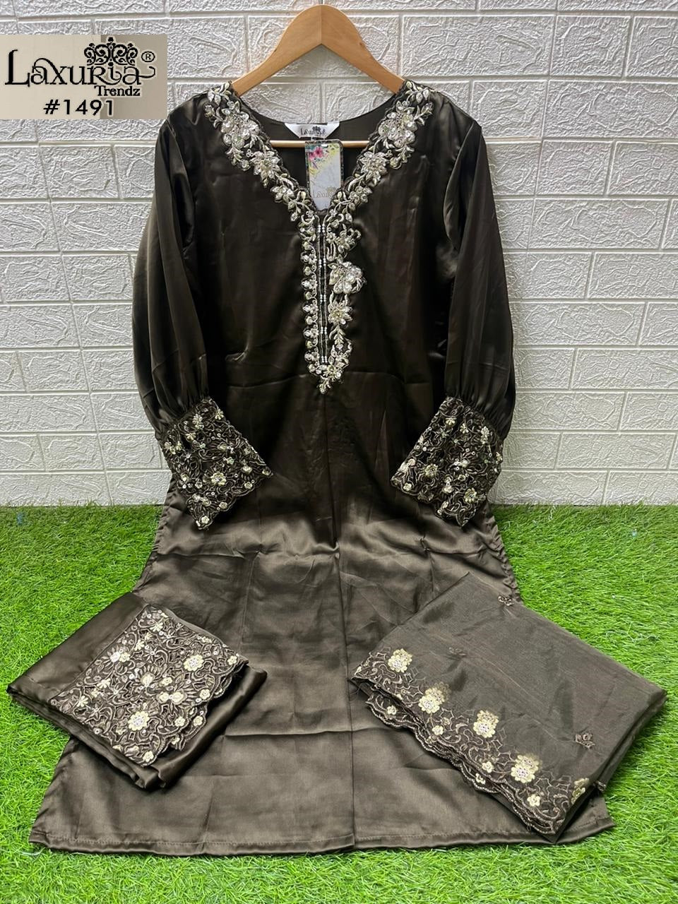 1491 New Colour Laxuria Trendz Satin Pakistani Readymade Suits Wholesale Rate