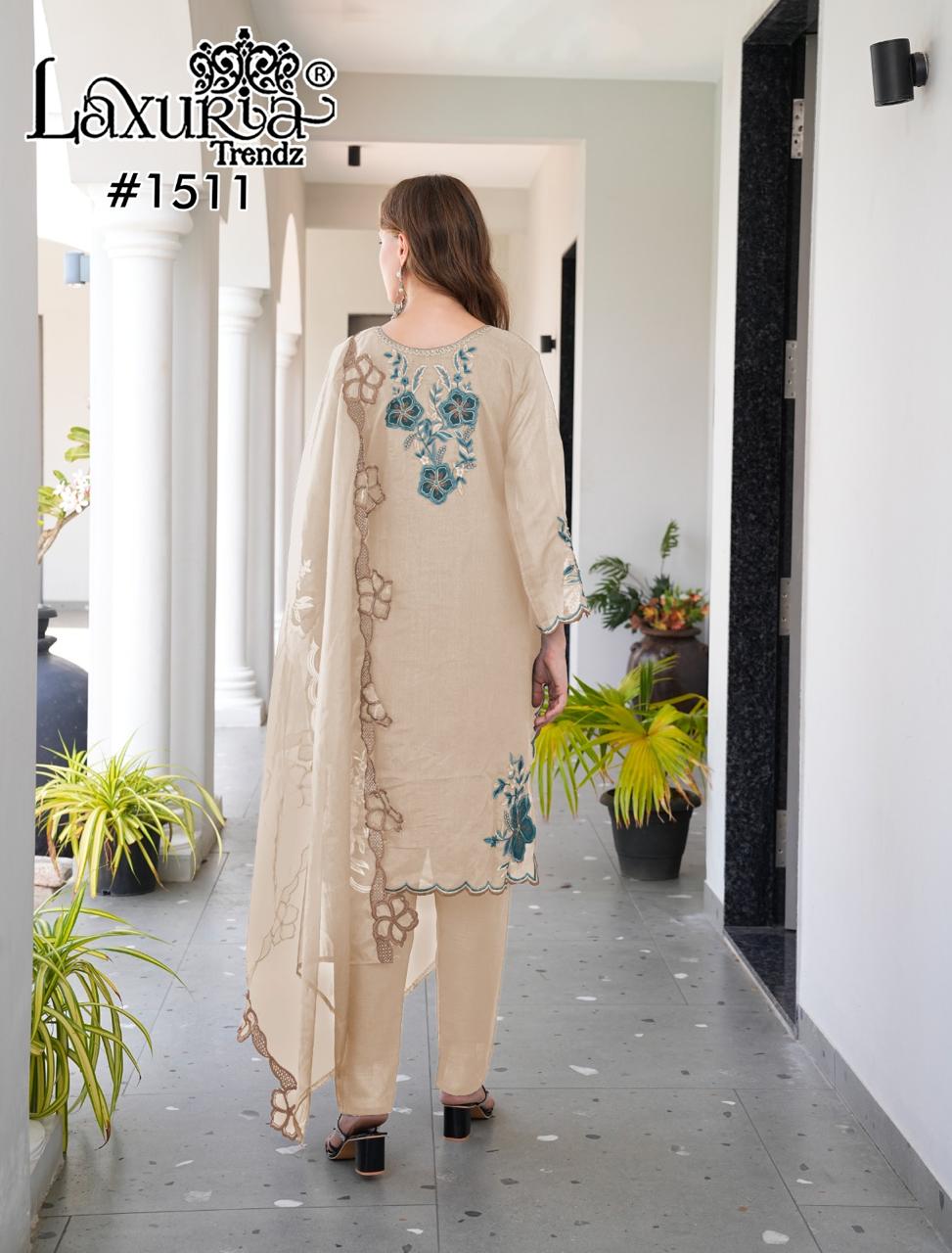 1511 Laxuria Trendz Vichitra Pakistani Readymade Suits Exporter India