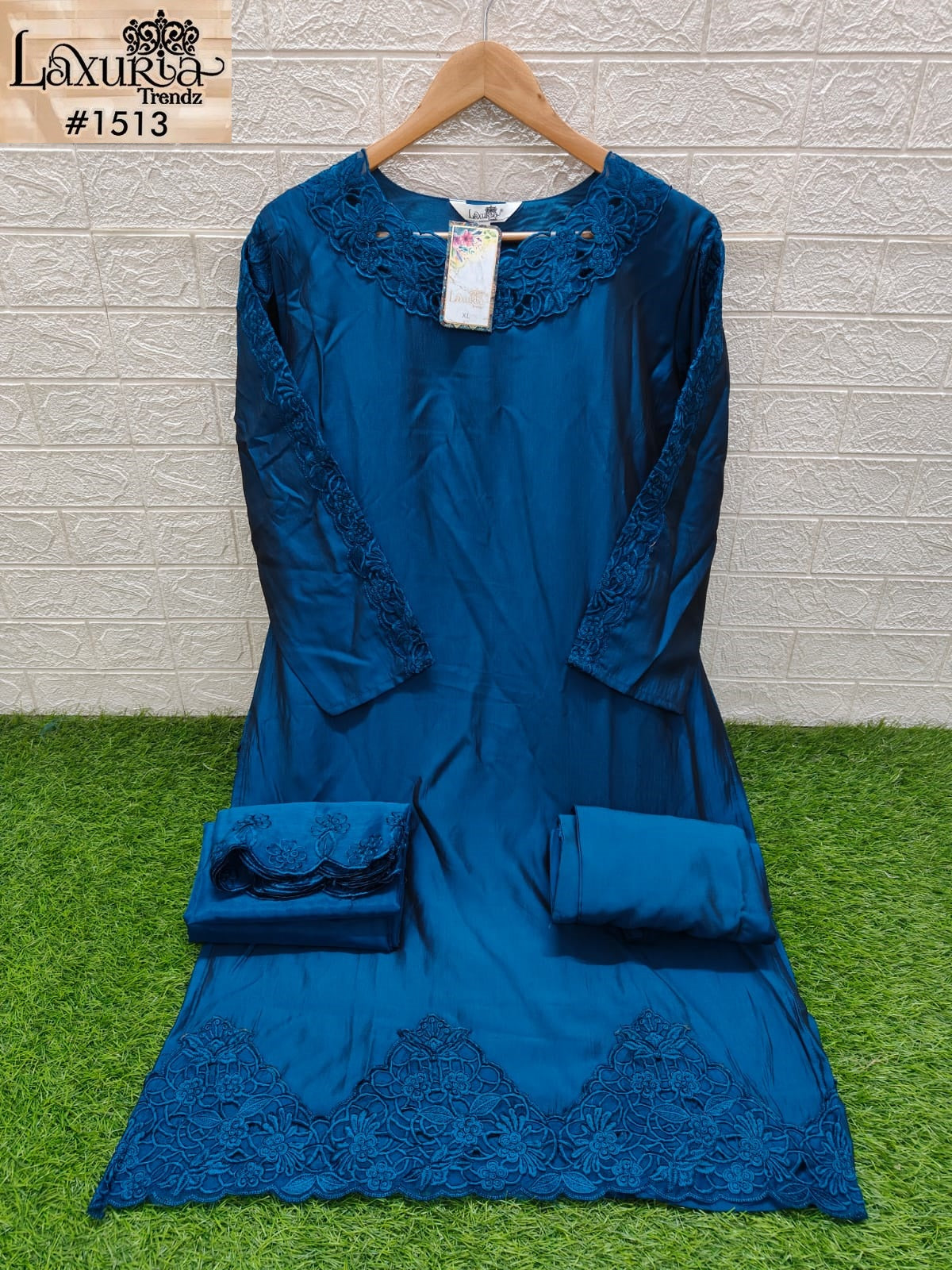 1513 Laxuria Trendz Silk Pakistani Readymade Suits Exporter Gujarat