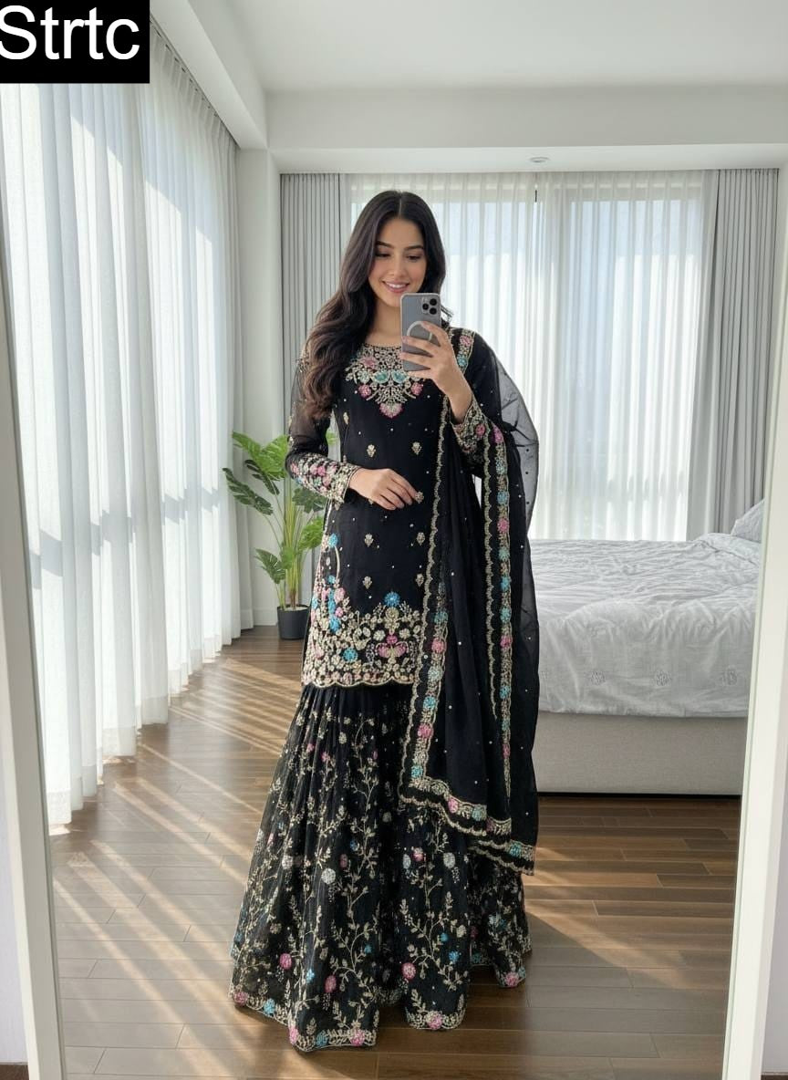 5000 Series Strtc Silk Pakistani Readymade Suits Wholesale Price