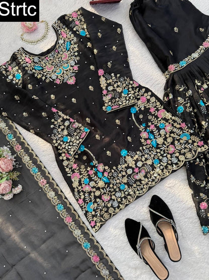 5000 Series Strtc Silk Pakistani Readymade Suits Wholesale Price