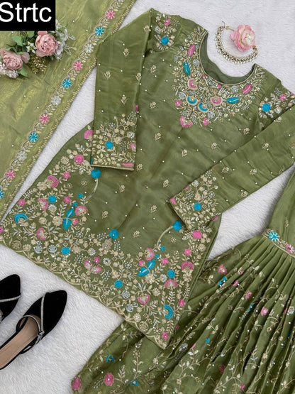 5000 Series Strtc Silk Pakistani Readymade Suits Wholesale Price