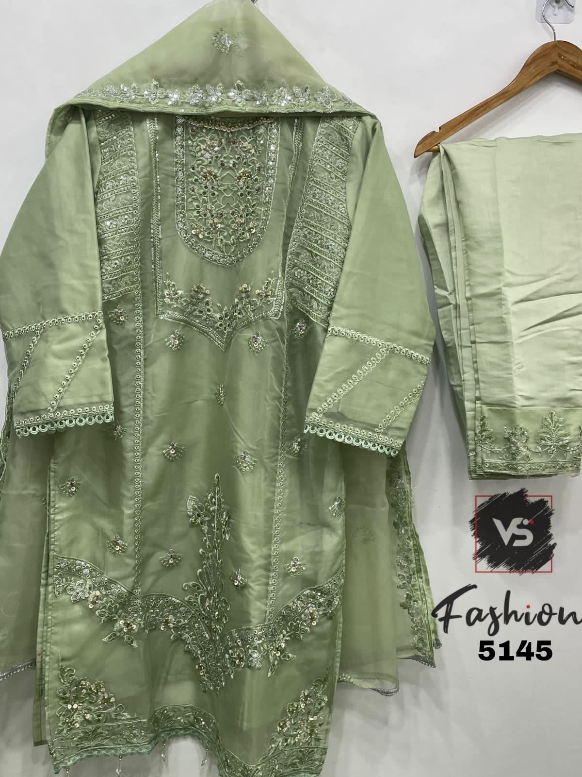 5145 Vs Fashion Organza Pakistani Readymade Suits Wholesale Price