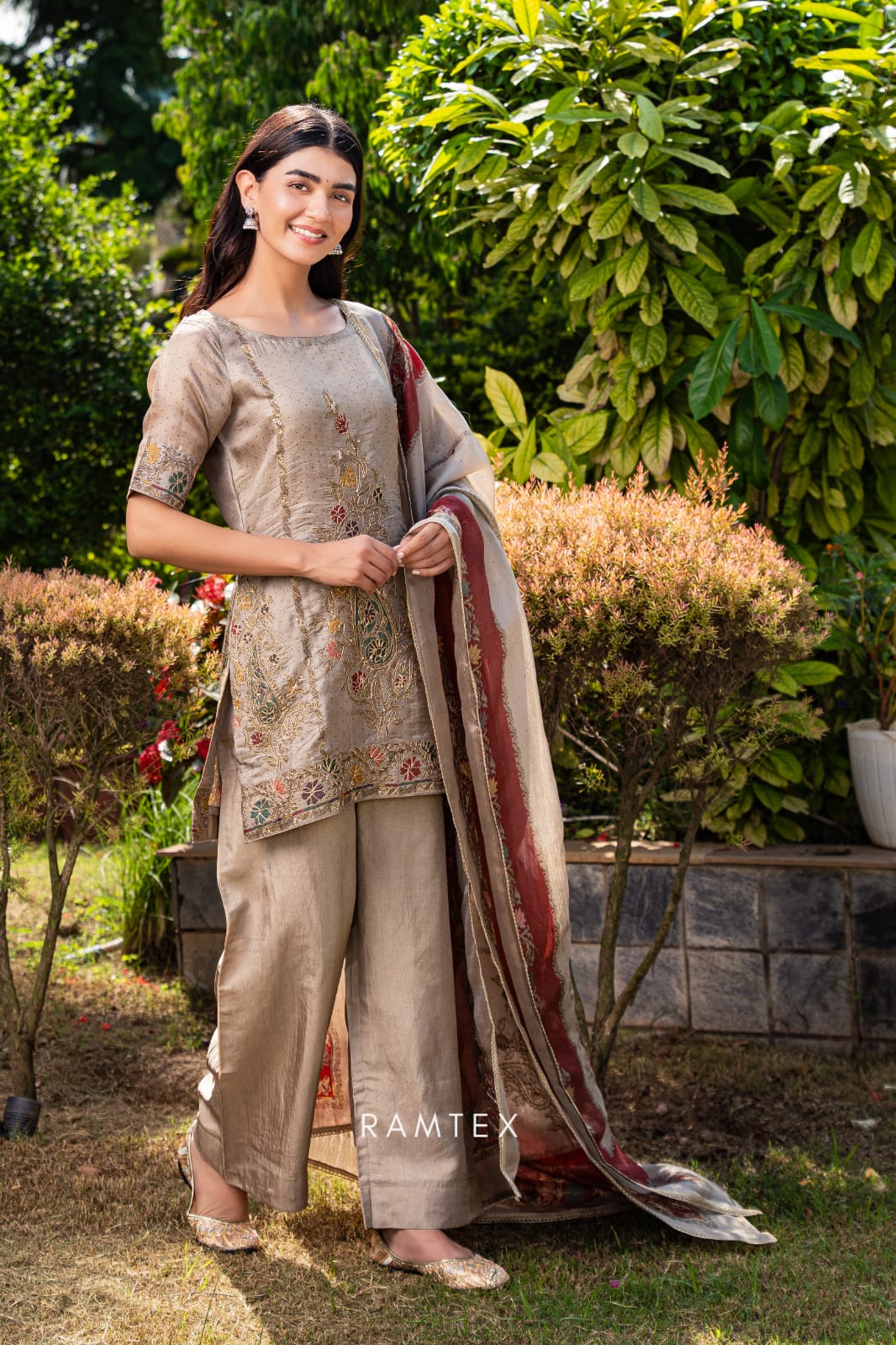 58 Z 2867 Ramtex Salwar Suits Manufacturer