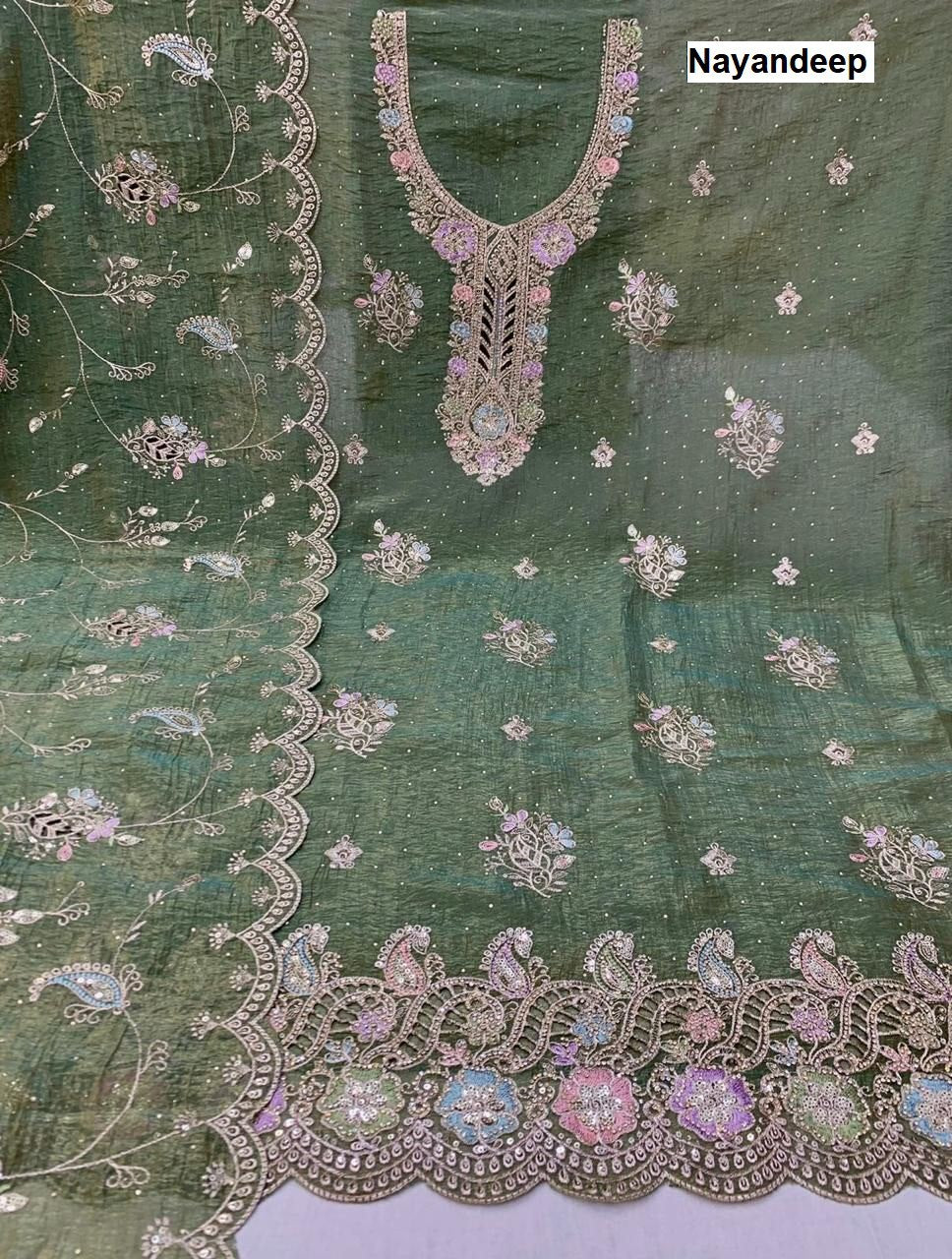 ब्लेसिंग नयनदीप प्योर सिल्क सलवार सूट निर्यातक अहमदाबाद