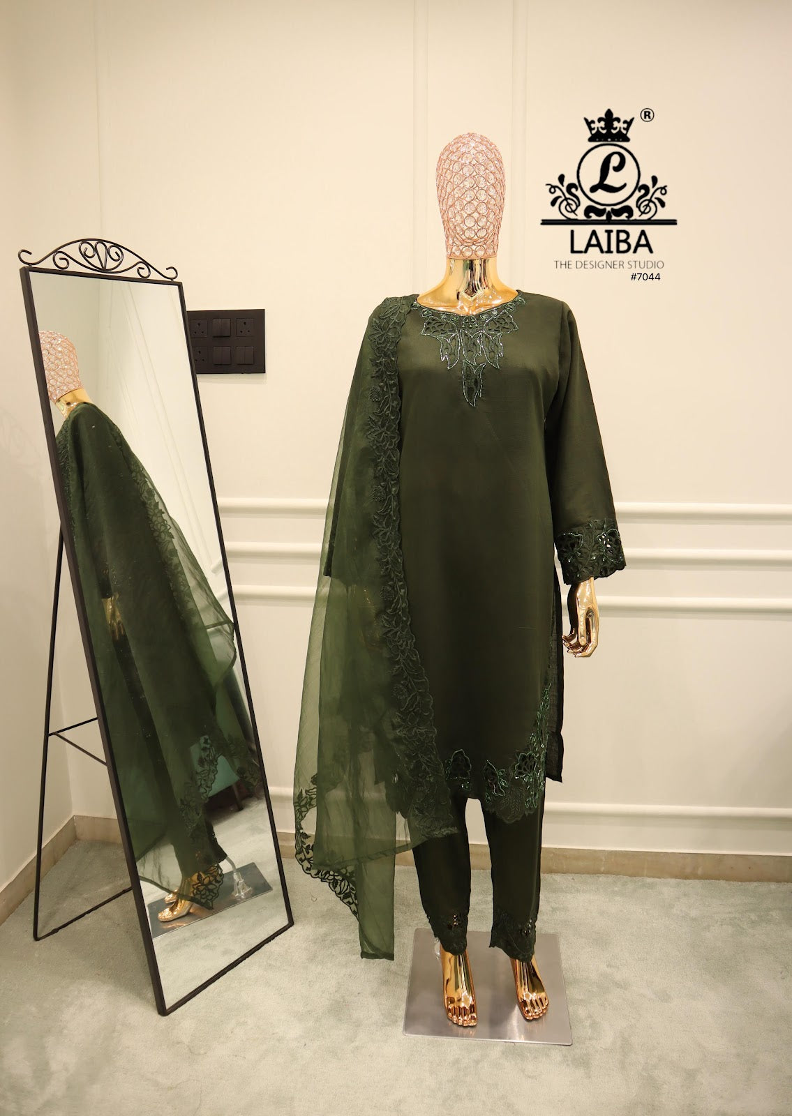 7044 Laiba Pure Viscose Pakistani Readymade Suits Manufacturer