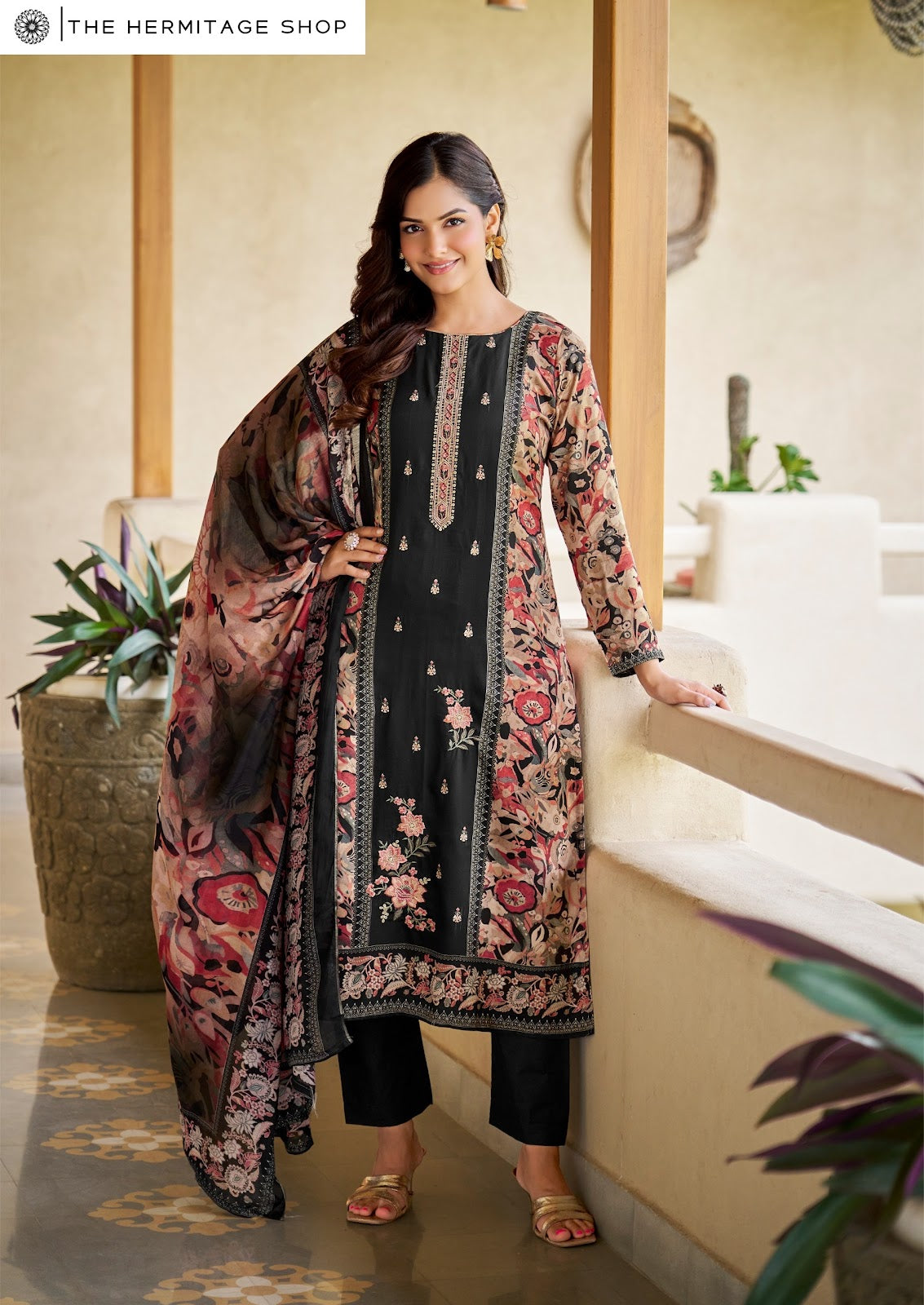 Aaranya The Hermitage Shop Cotton Pakistani Salwar Suits Manufacturer