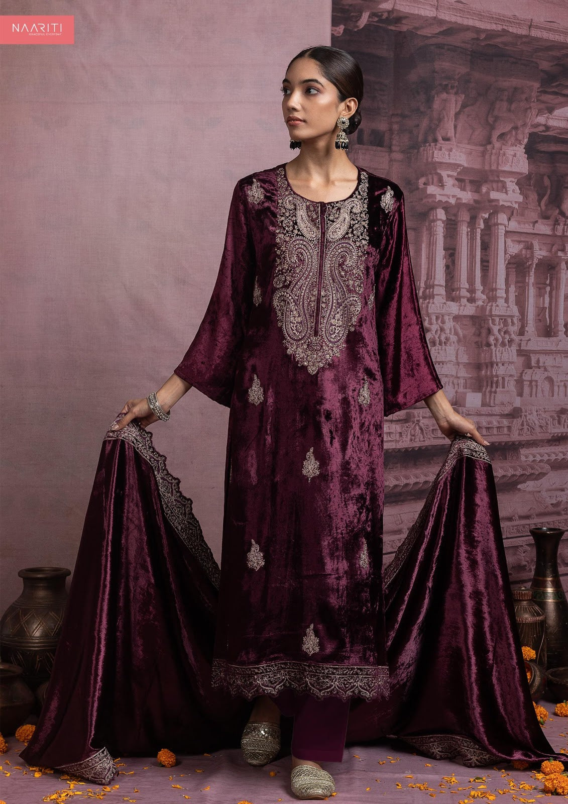 Afsana Naariti Velvet Suits Manufacturer Gujarat