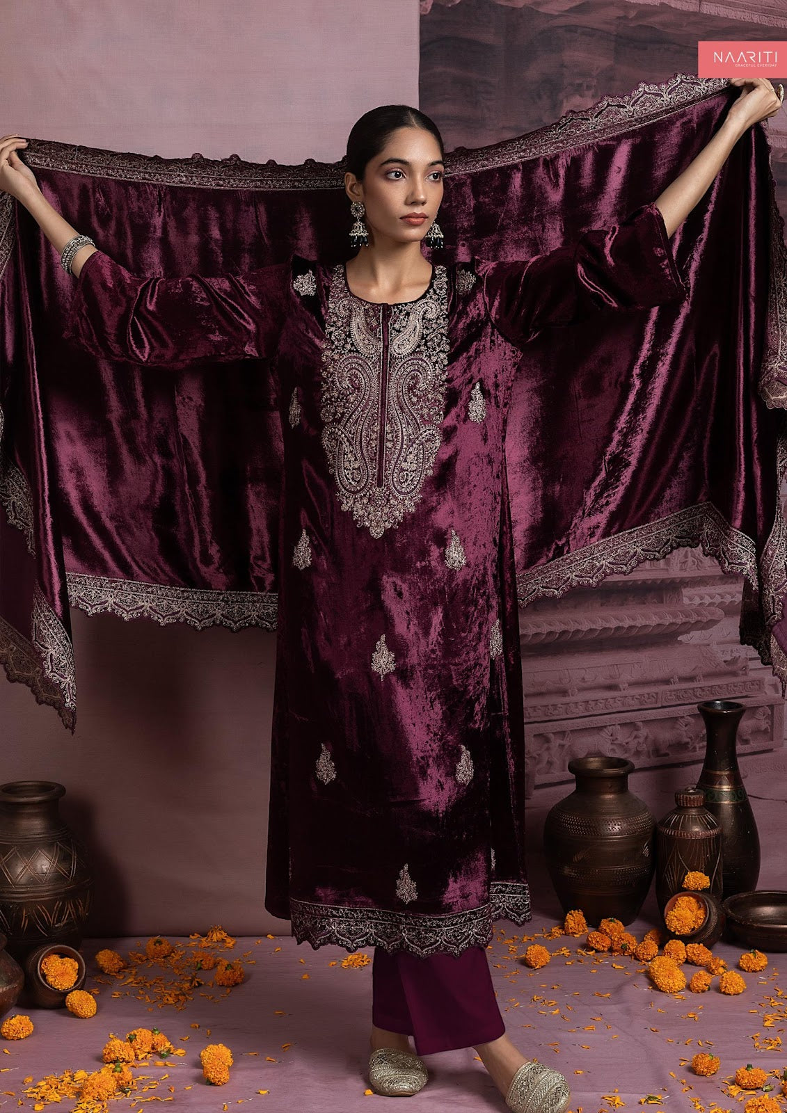 Afsana Naariti Velvet Suits Manufacturer Gujarat