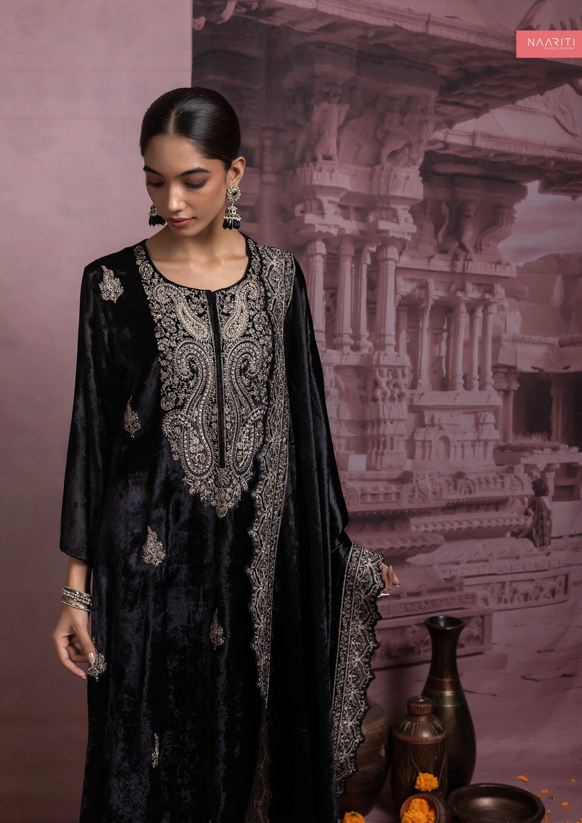 Afsana Naariti Velvet Suits Manufacturer Gujarat