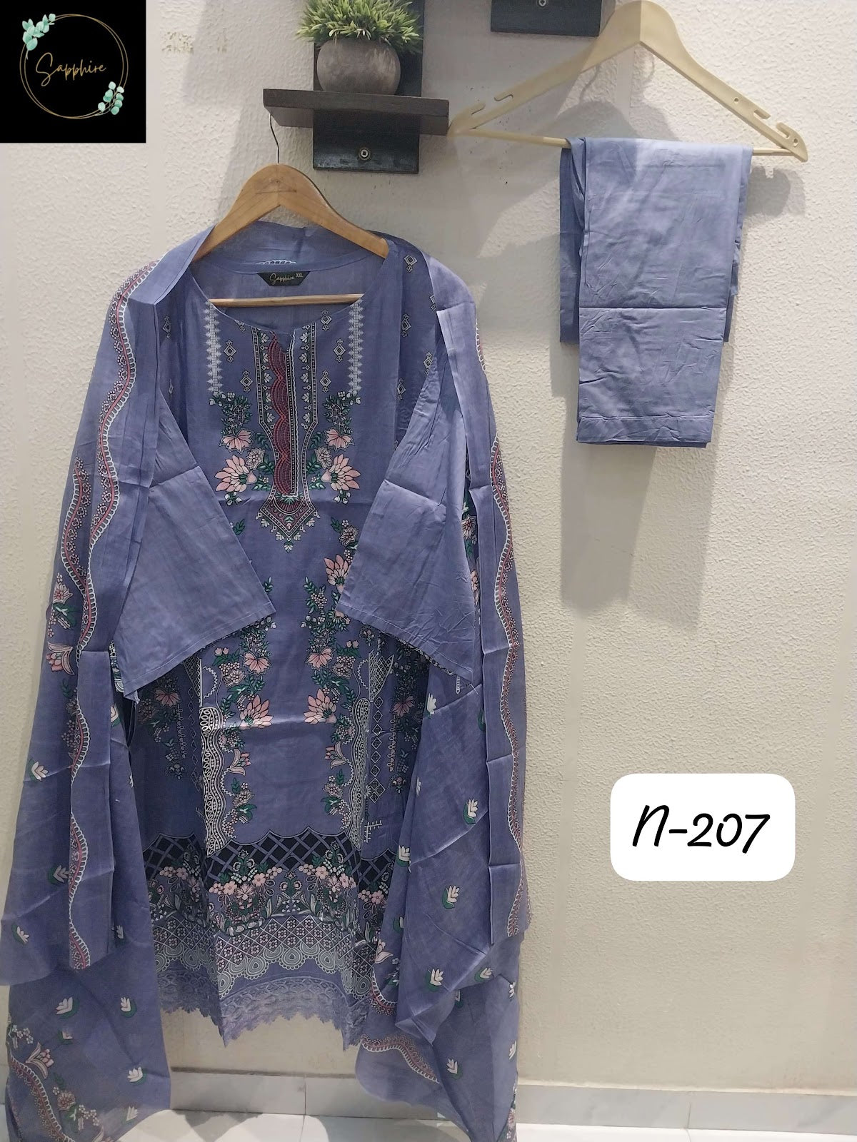 Agha Noorain 207 Sapphire Lawn Cotton Karachi Readymade Suits Supplier