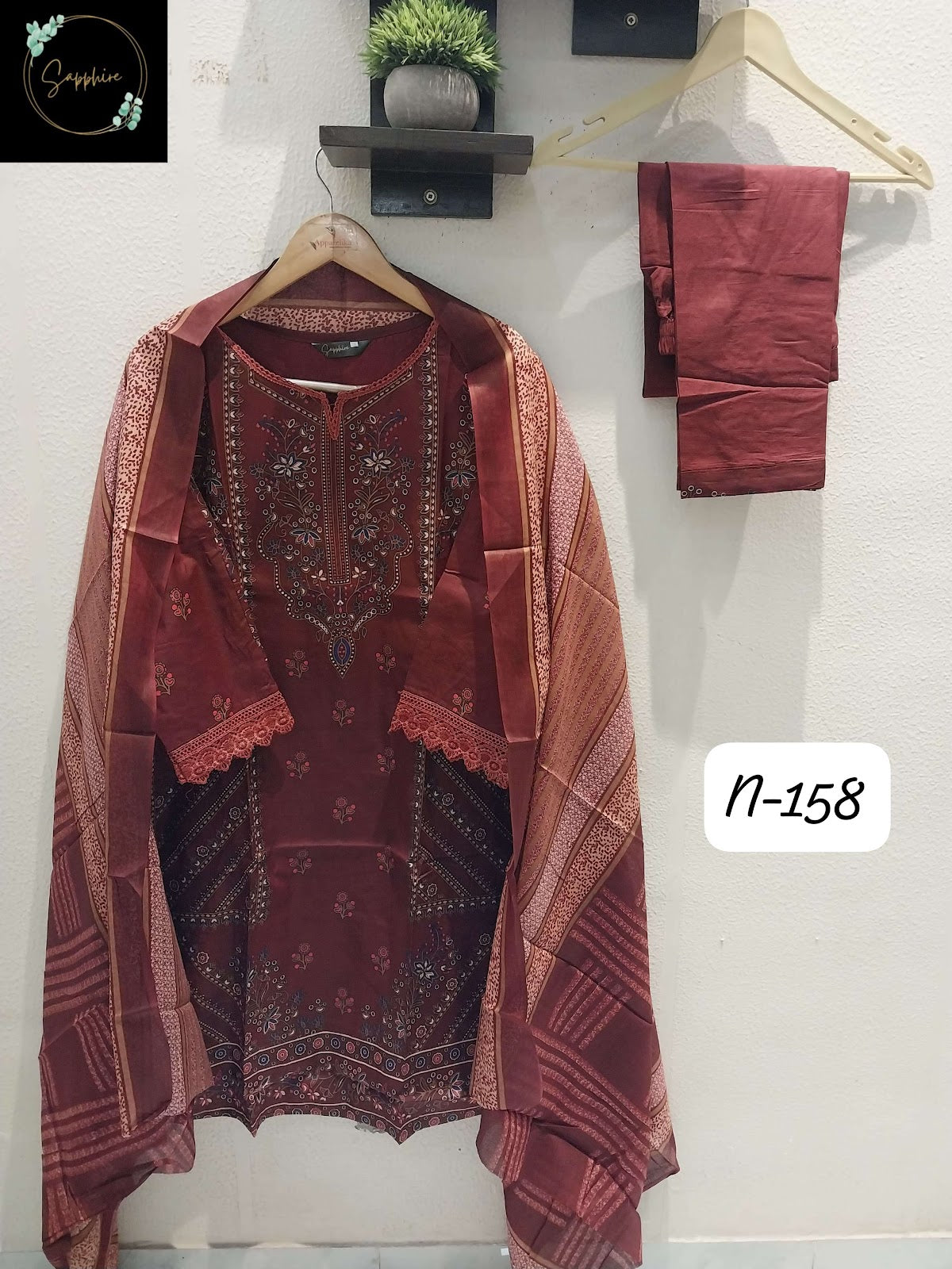 Agha Noorain N 158 Sapphire Lawn Karachi Readymade Suits Manufacturer Ahmedabad