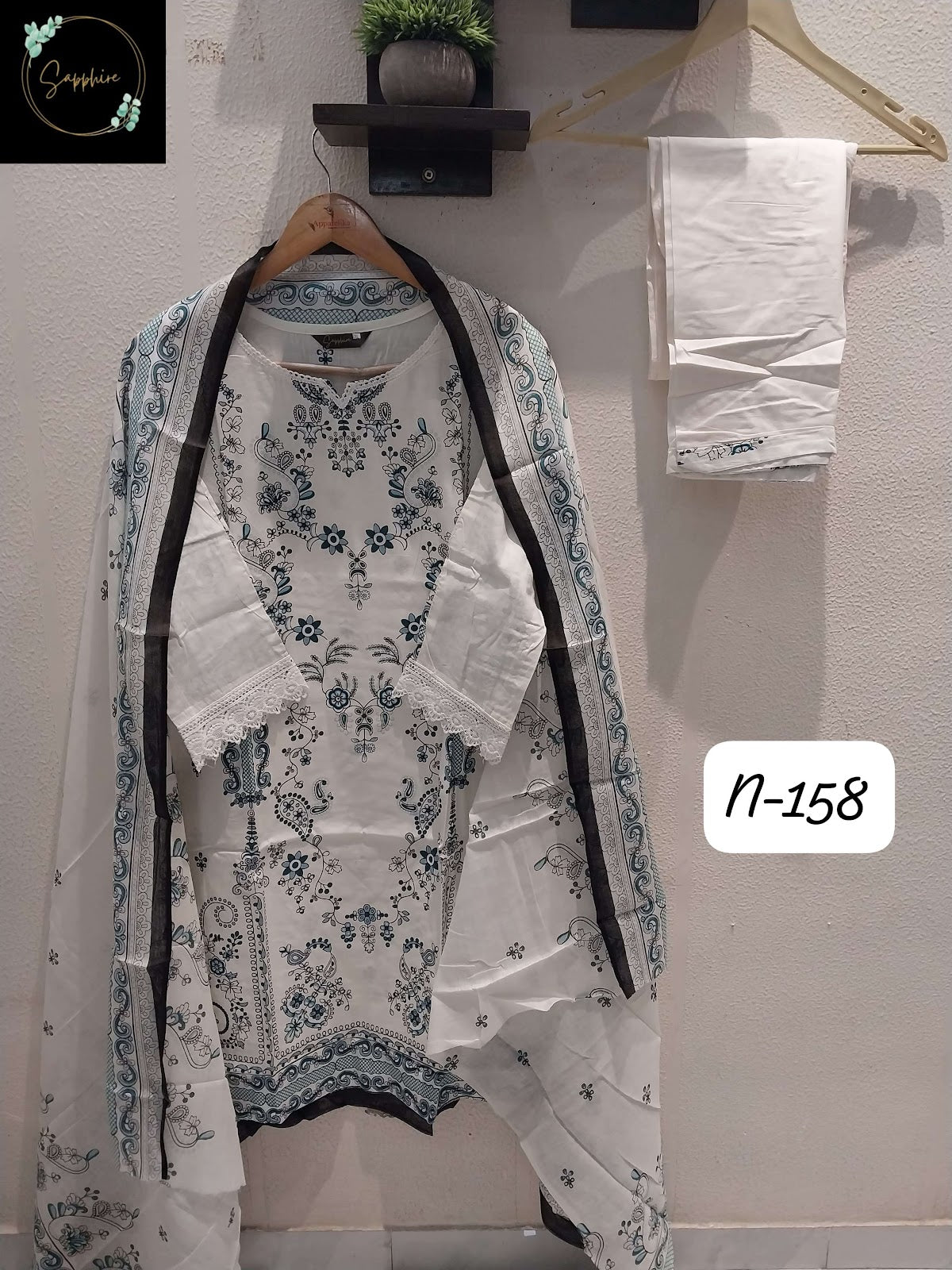 Agha Noorain N 158 Sapphire Lawn Karachi Readymade Suits Manufacturer Ahmedabad