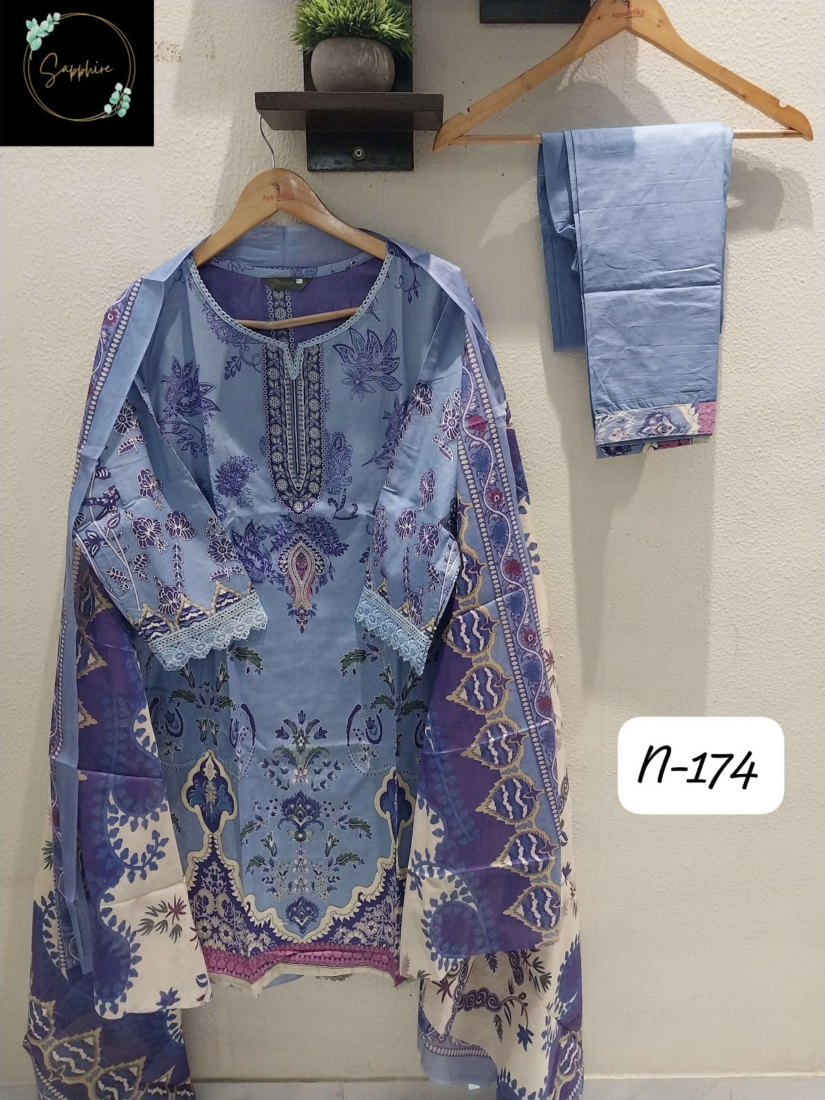 Agha Noorain N 174 Sapphire Lawn Karachi Readymade Suits Supplier India