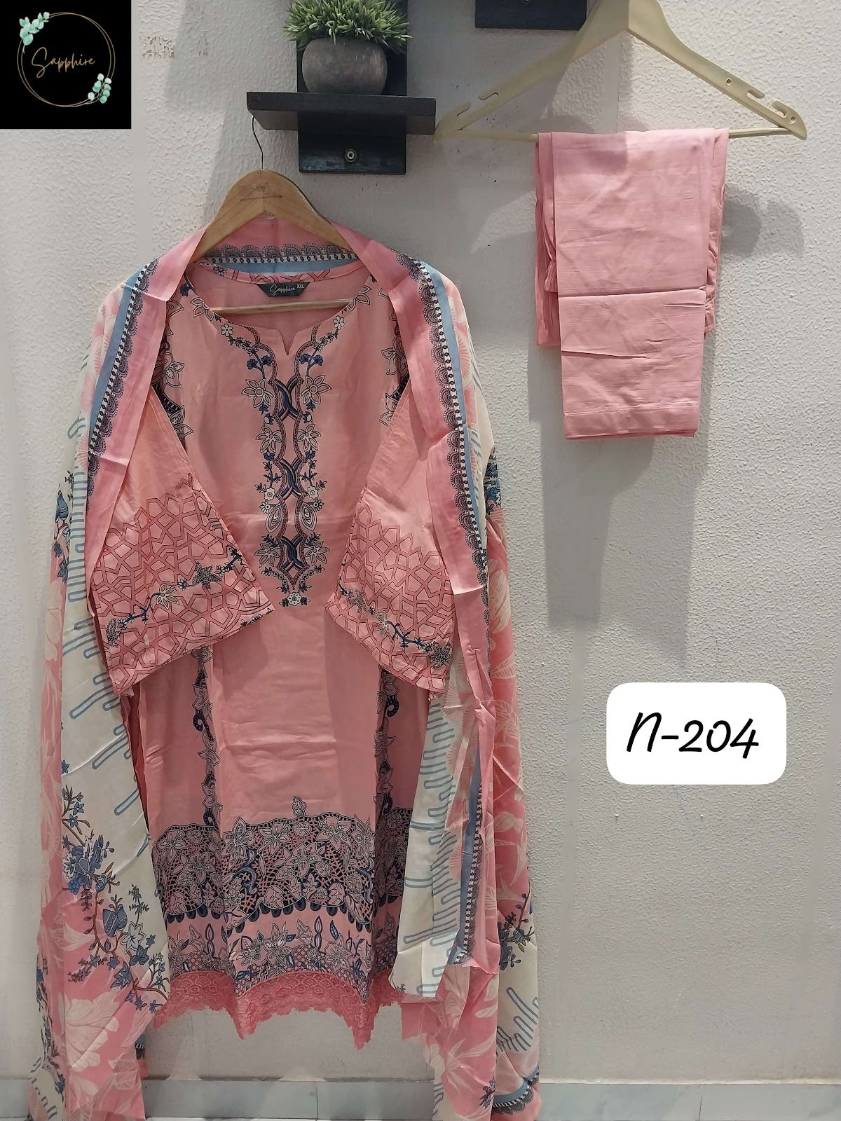 Agha Noorain N 204 Sapphire Lawn Karachi Readymade Suits Manufacturer Gujarat