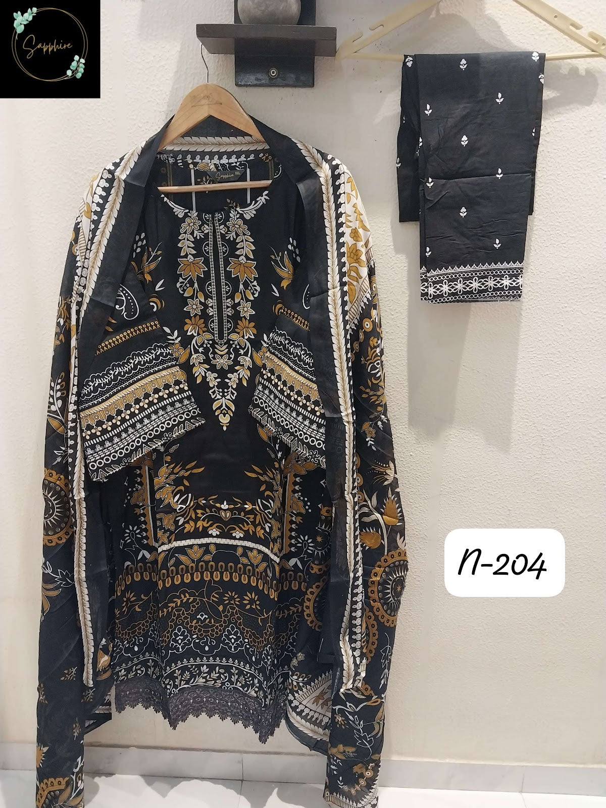 Agha Noorain N 204 Sapphire Lawn Karachi Readymade Suits Manufacturer Gujarat