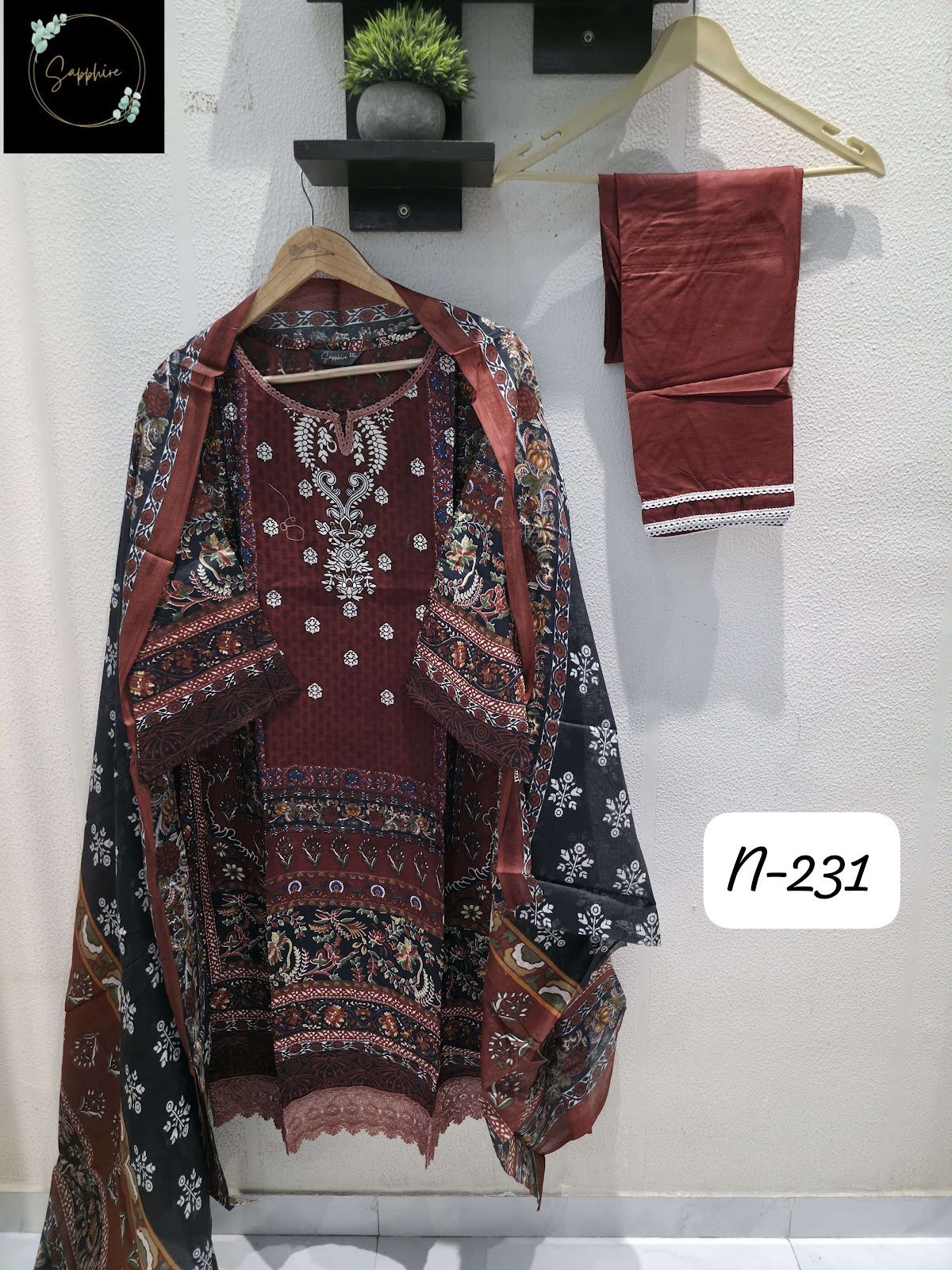 Agha Noorain N 231 Sapphire Pure Lawn Karachi Readymade Suits Supplier