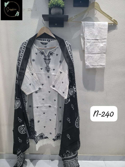 Agha Noorain N 240 Sapphire Lawn Karachi Readymade Suits Manufacturer Ahmedabad