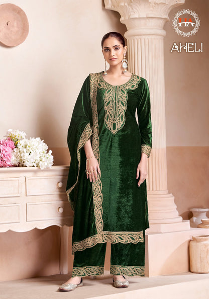Aheli Harshit Fashion Velvet Suits Manufacturer