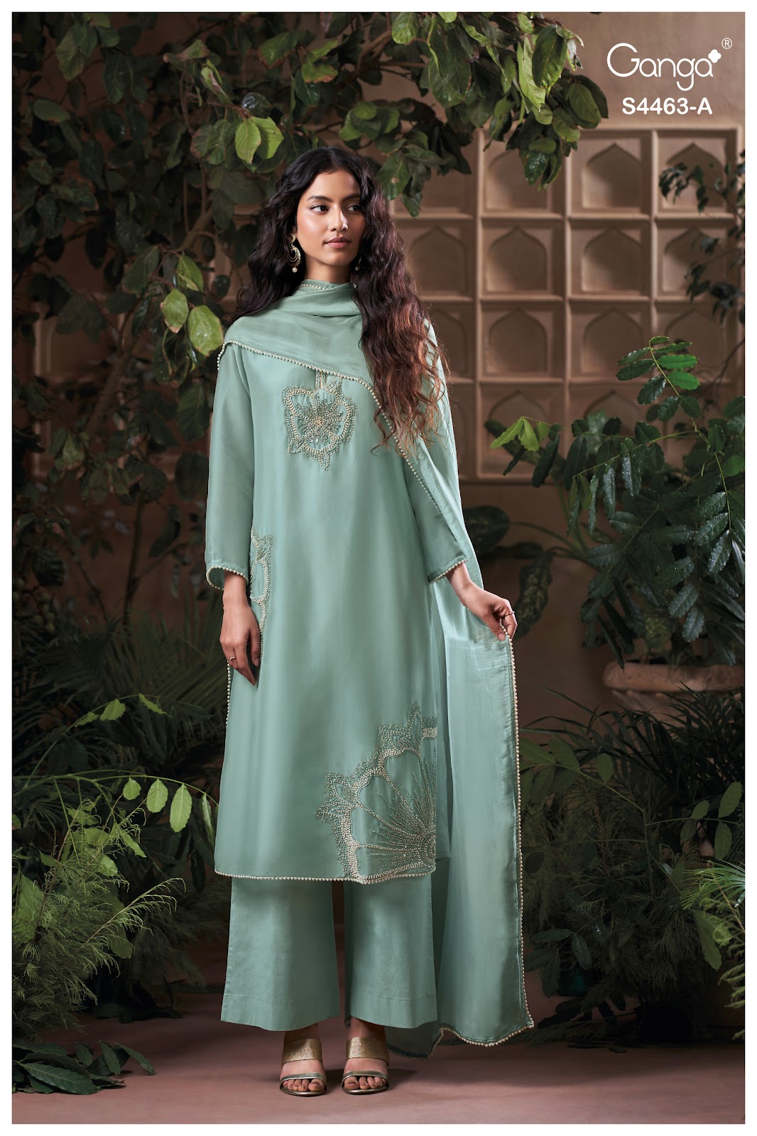 Aivoria S4463 Ganga Bemberg Silk Plazzo Style Suits Supplier