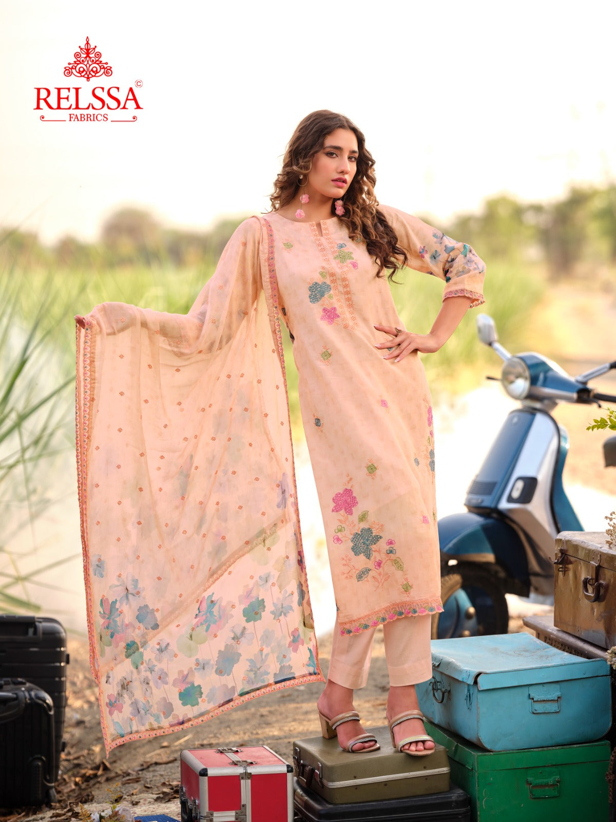 Akira Relssa Fabrics Pure Maslin Pant Style Suits Supplier Ahmedabad