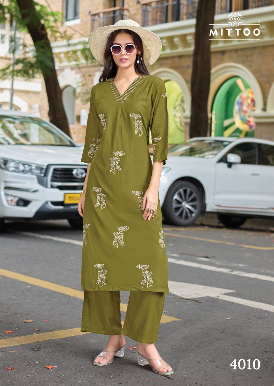 Albella Vol 2 Mittoo Heavy Rayon Kurti Plazzo Set Wholesale Rate